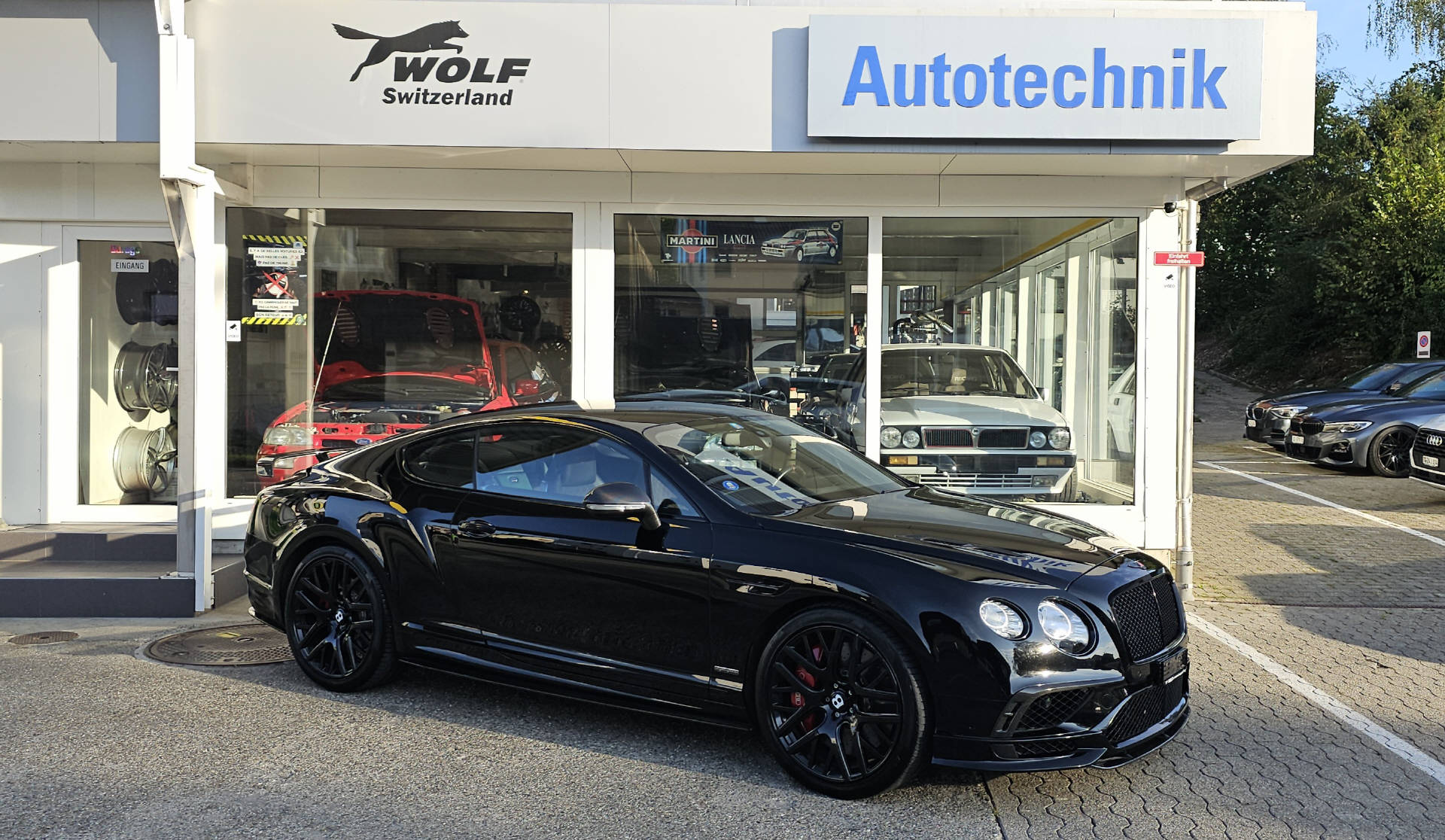 BENTLEY CONTINENTALental Supersports 6.0 V12