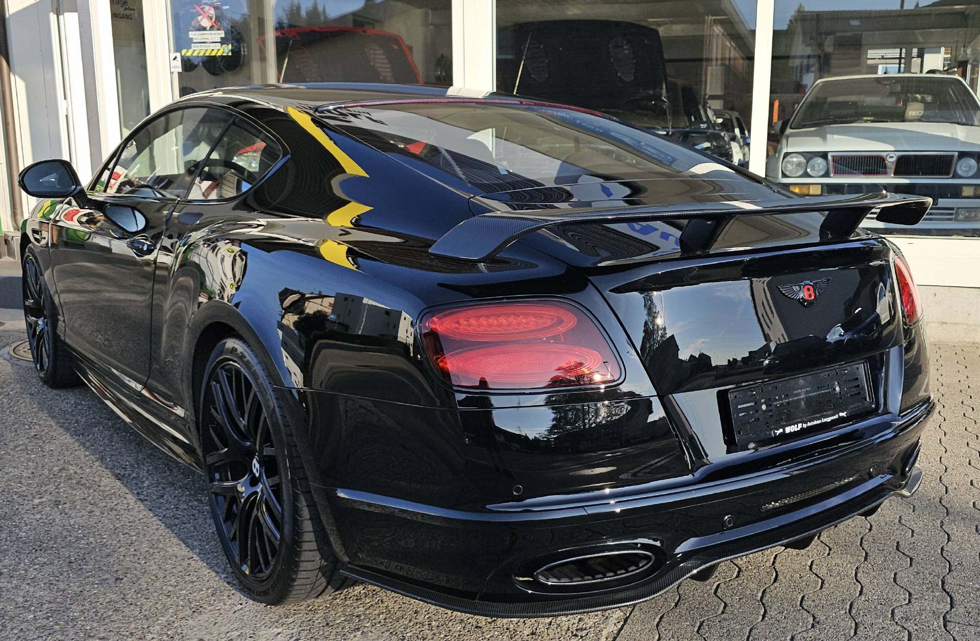 BENTLEY CONTINENTALental Supersports 6.0 V12-image-7
