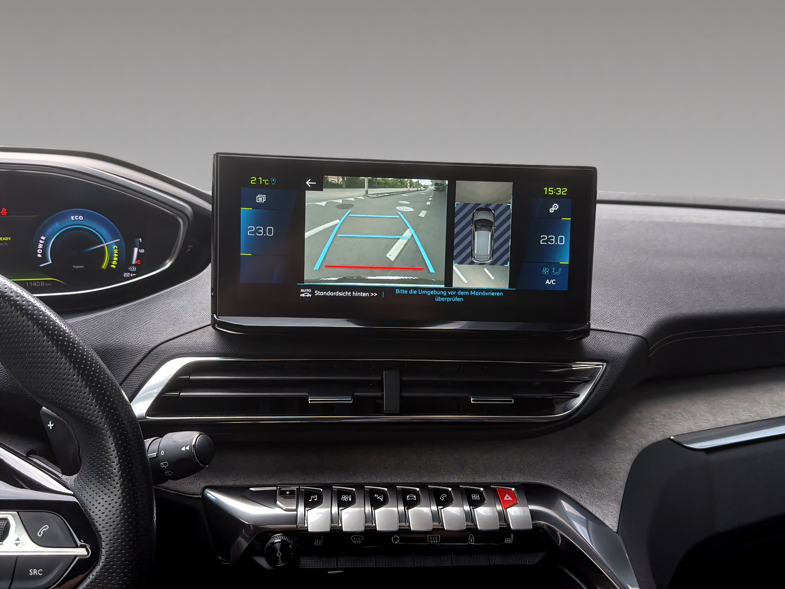 PEUGEOT 3008 1.6 Plug-in Hybrid GT-image-11