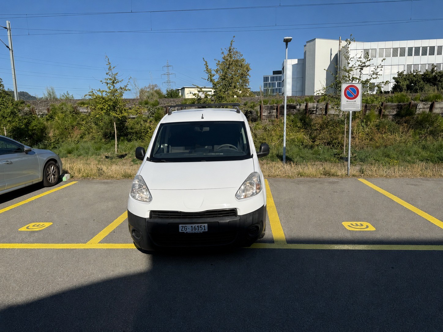 PEUGEOT 1.6 HDI 90 Urban-image-0