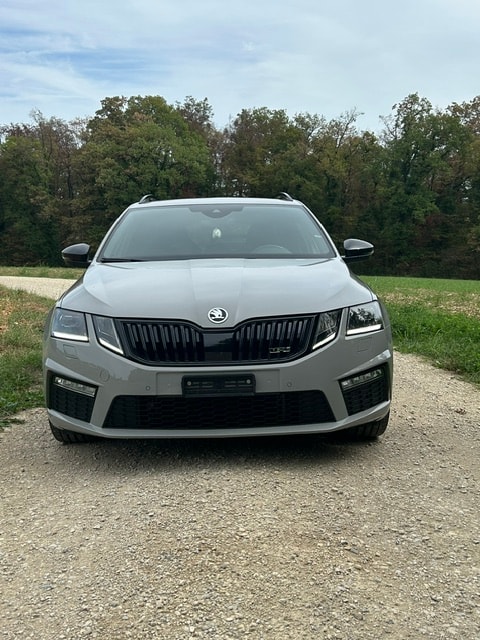 SKODA 2.0 TDI 210 RS Fin. Ed 4x4 DSG-image-2