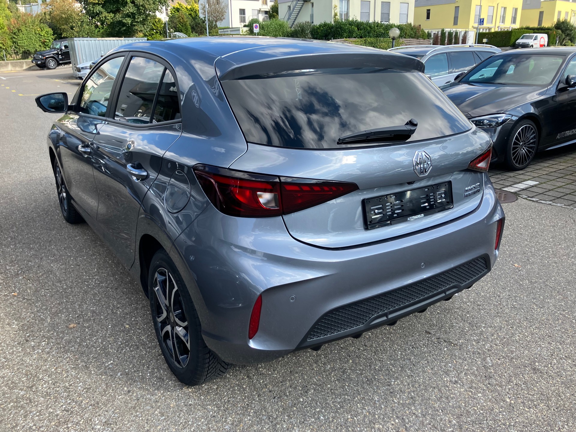 MG 3 1.5 Hybrid Luxury Aut.-image-4