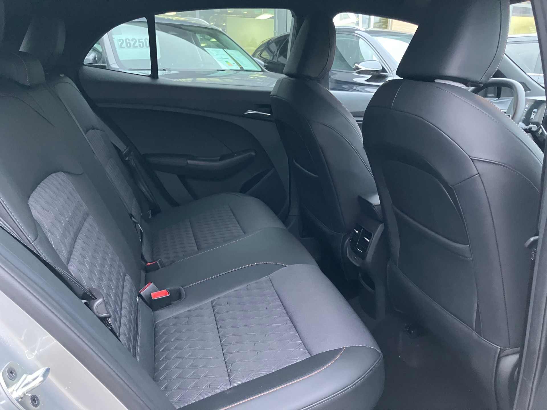 MG 3 1.5 Hybrid Luxury Aut.-image-6