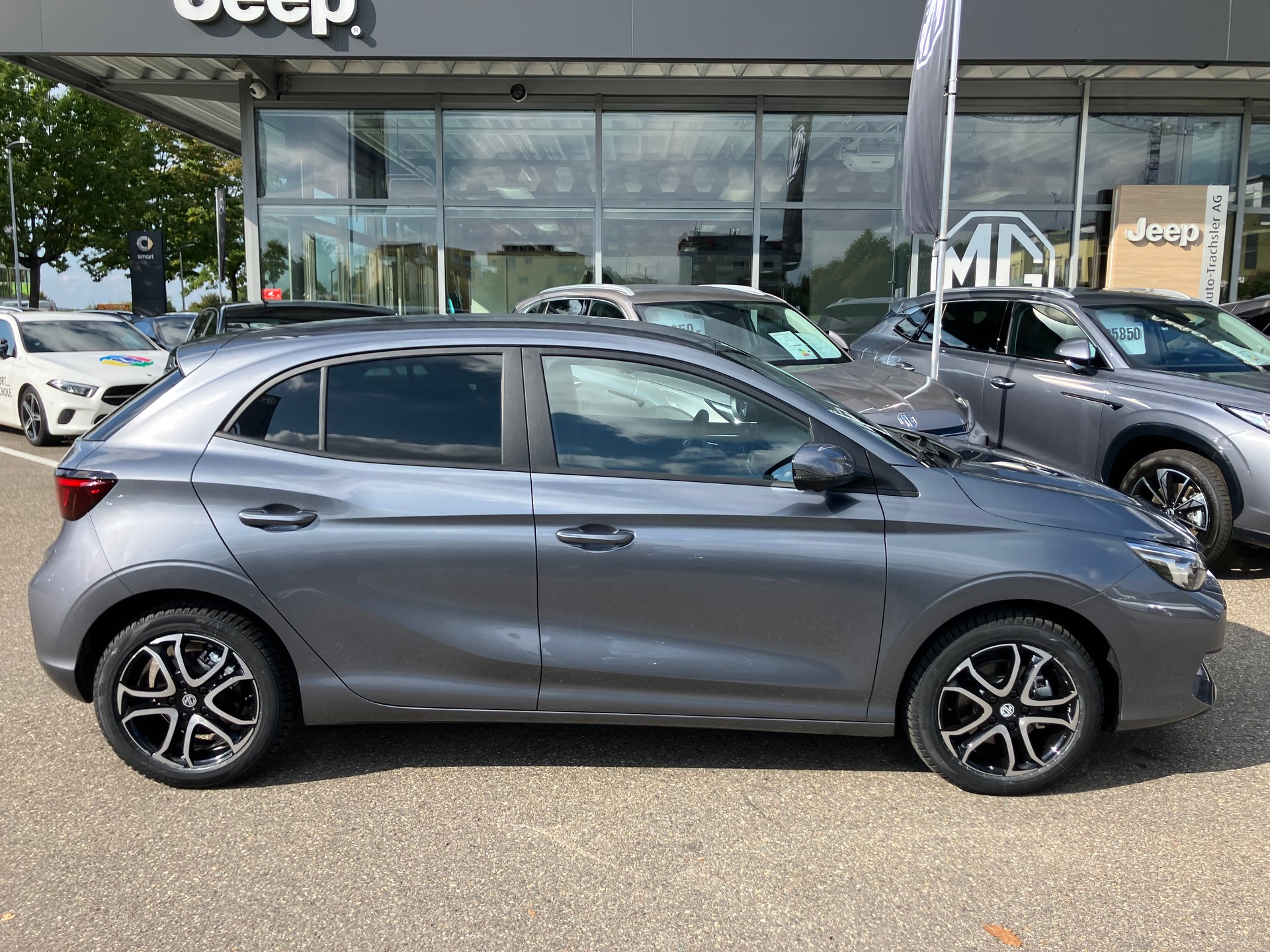 MG 3 1.5 Hybrid Luxury Aut.-image-0