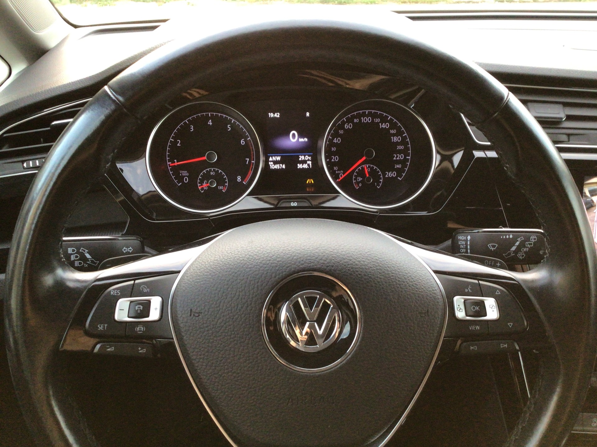 VW Touran 1.5 TSI EVO Highline DSG-image-9