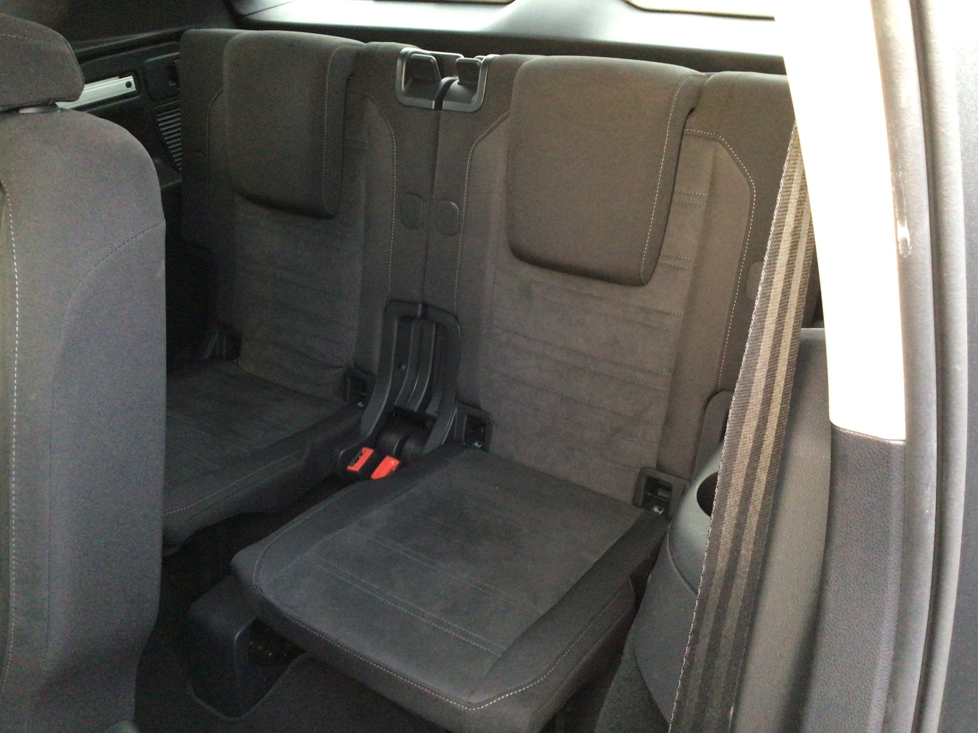 VW Touran 1.5 TSI EVO Highline DSG-image-7