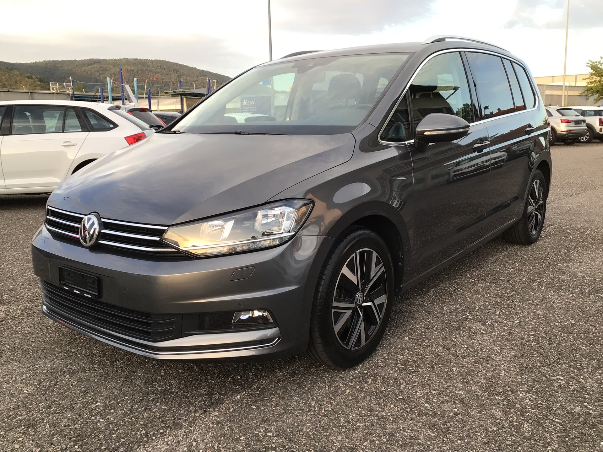 VW Touran 1.5 TSI EVO Highline DSG-image-0