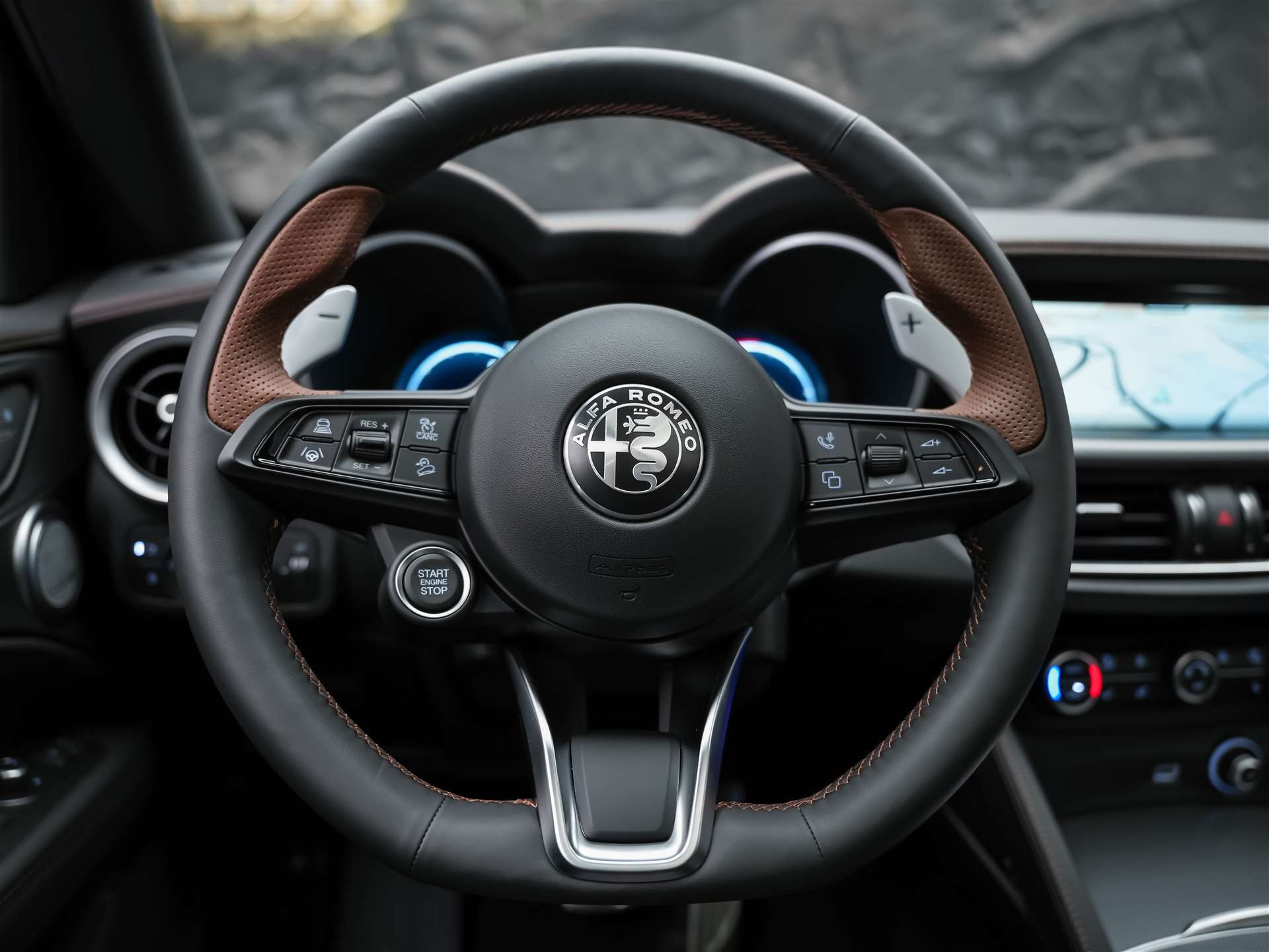 ALFA ROMEO Stelvio 2.0 Intensa Q4 AT8 *SOFORT Verfügbar*Werksgarantie*Panorama*Harman/Kardon*-image-30