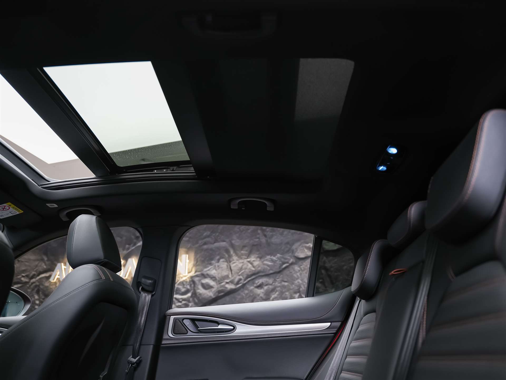 ALFA ROMEO Stelvio 2.0 Intensa Q4 AT8 *SOFORT Verfügbar*Werksgarantie*Panorama*Harman/Kardon*-image-13