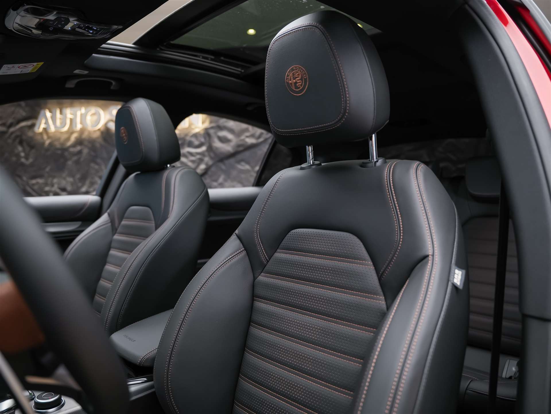 ALFA ROMEO Stelvio 2.0 Intensa Q4 AT8 *SOFORT Verfügbar*Werksgarantie*Panorama*Harman/Kardon*-image-9