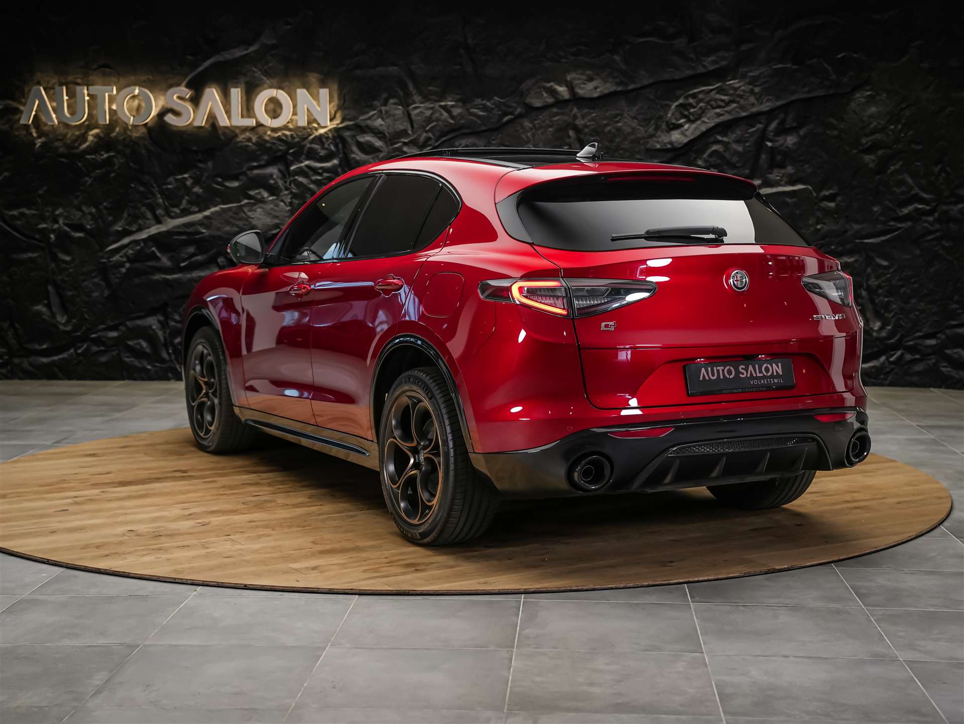 ALFA ROMEO Stelvio 2.0 Intensa Q4 AT8 *SOFORT Verfügbar*Werksgarantie*Panorama*Harman/Kardon*-image-2
