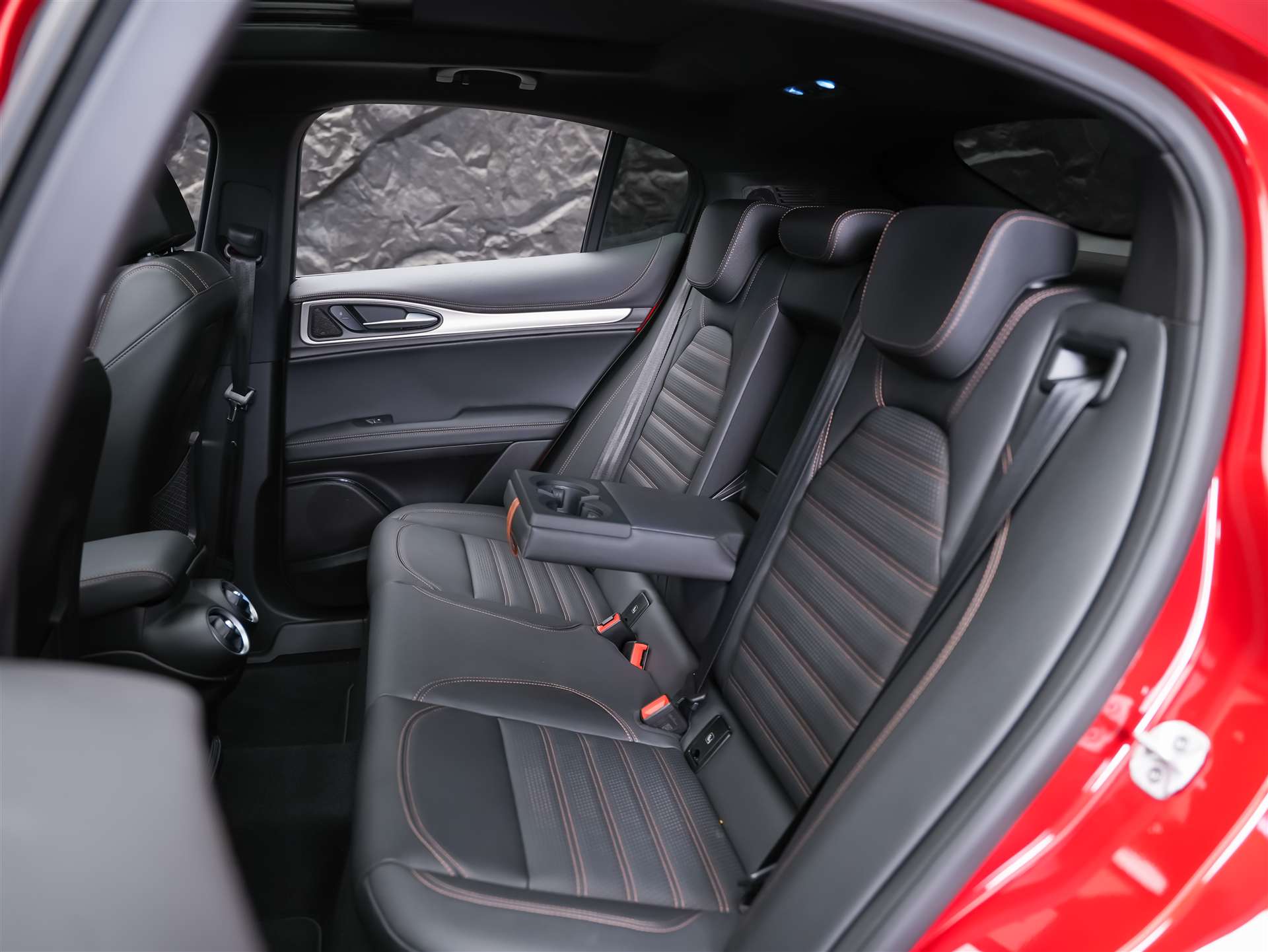 ALFA ROMEO Stelvio 2.0 Intensa Q4 AT8 *SOFORT Verfügbar*Werksgarantie*Panorama*Harman/Kardon*-image-15