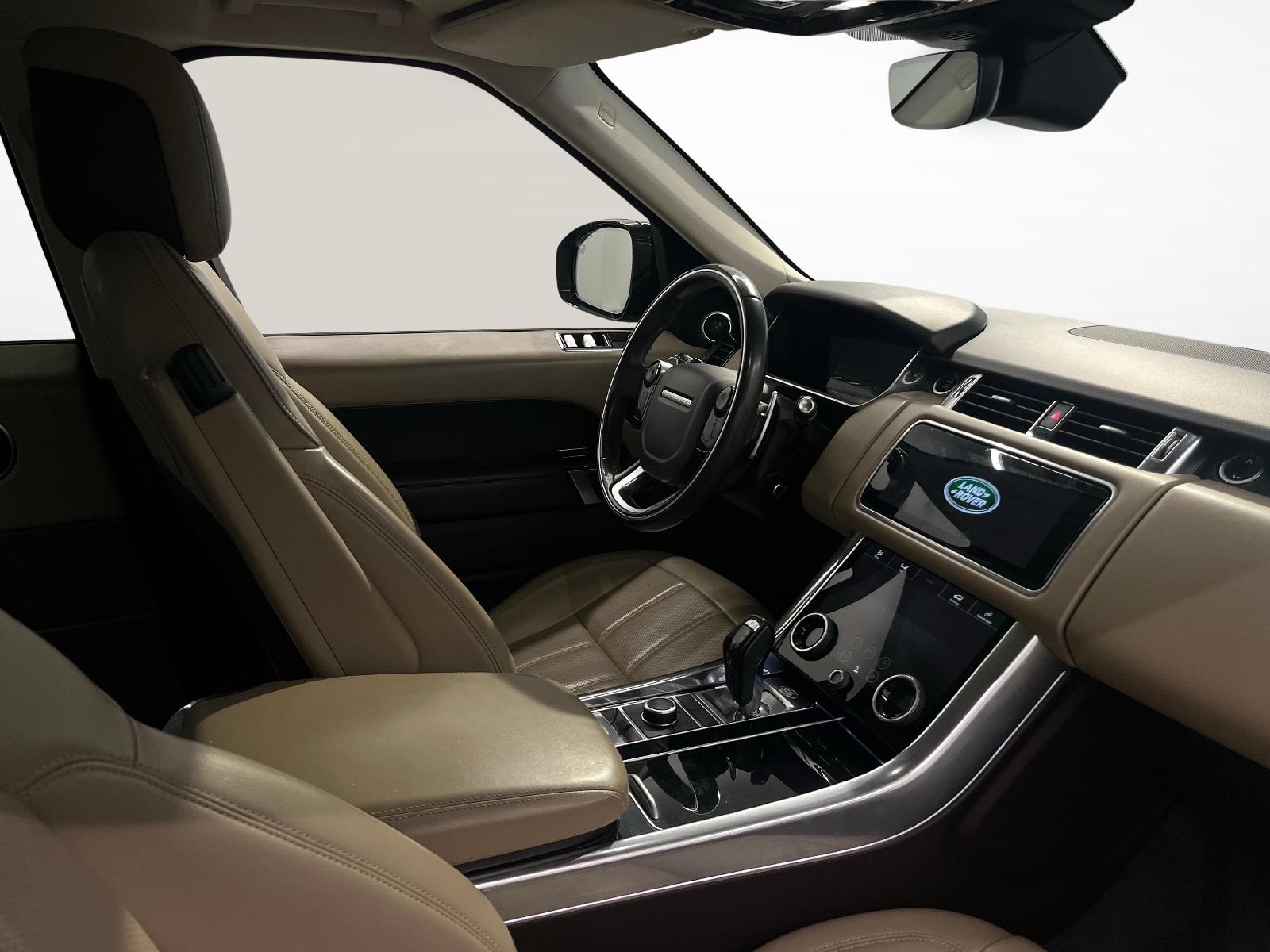 LAND ROVER Range Rover Sport 3.0 SDV6 HSE Dynamic-image-9
