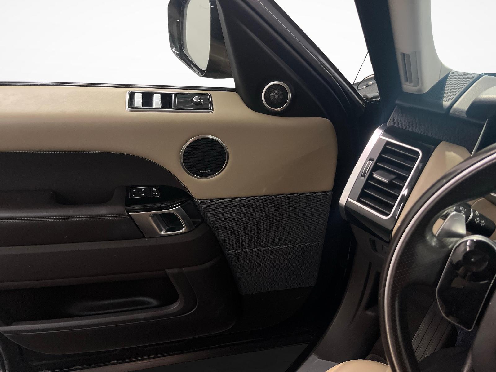 LAND ROVER Range Rover Sport 3.0 SDV6 HSE Dynamic-image-15