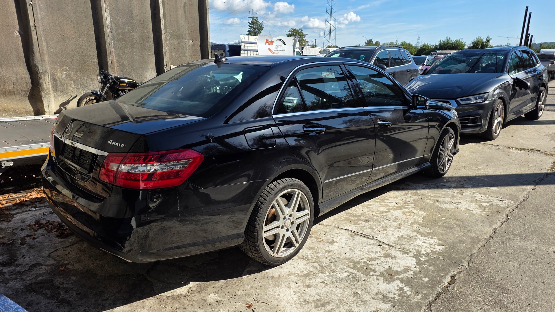 MERCEDES-BENZ E 500 V8 BlueEF Avantg. 4matic-image-4