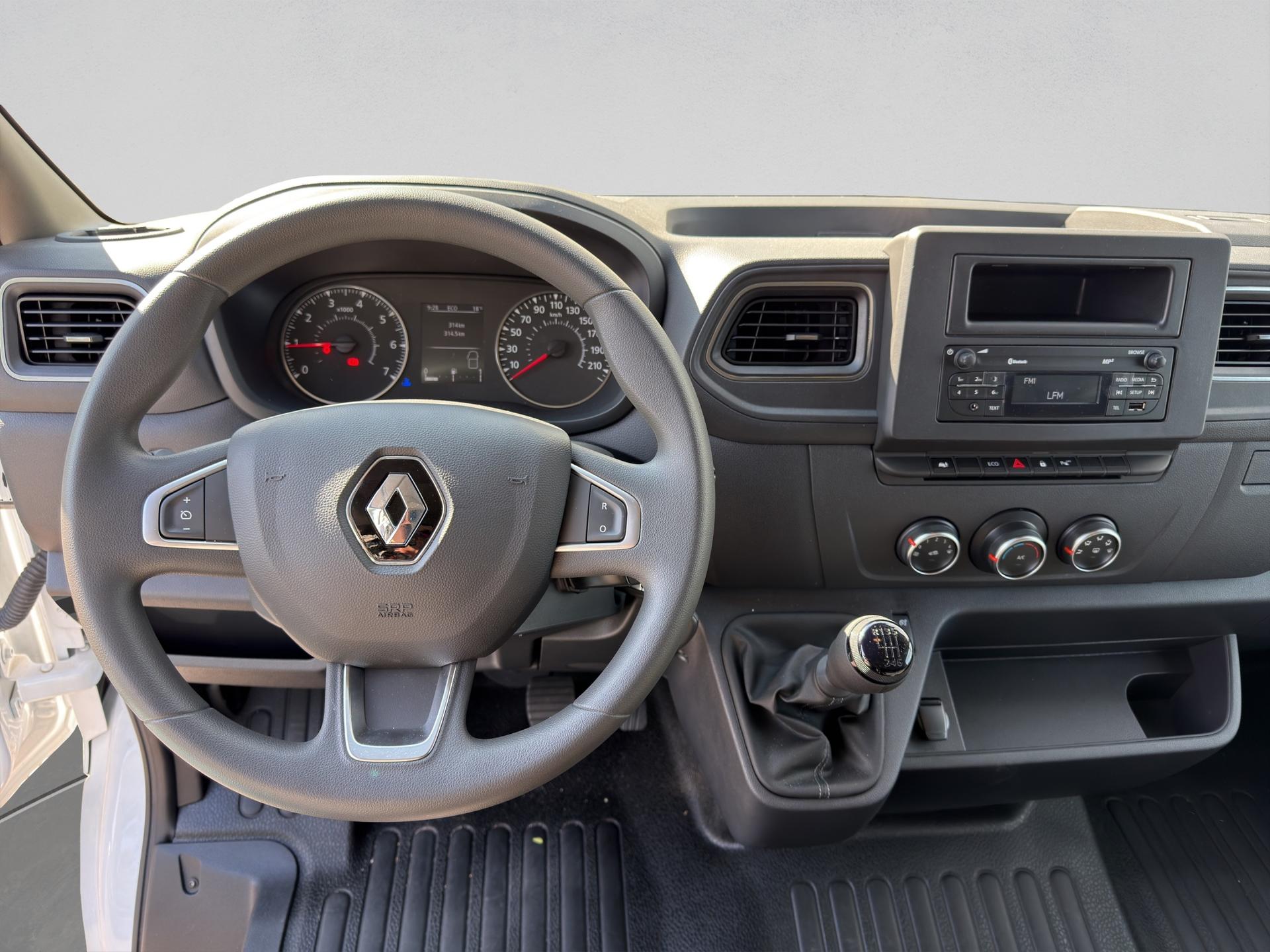 RENAULT Master T35 2.3 Blue dCi 135 L3H2-image-13