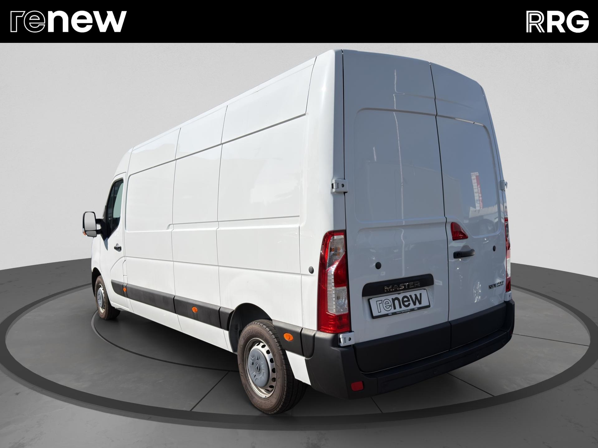 RENAULT Master T35 2.3 Blue dCi 135 L3H2-image-4