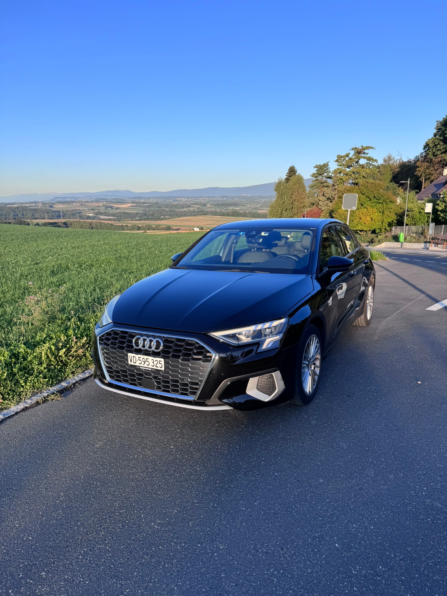 AUDI 1.5 35 TFSI Attraction S-Tronic-image-0