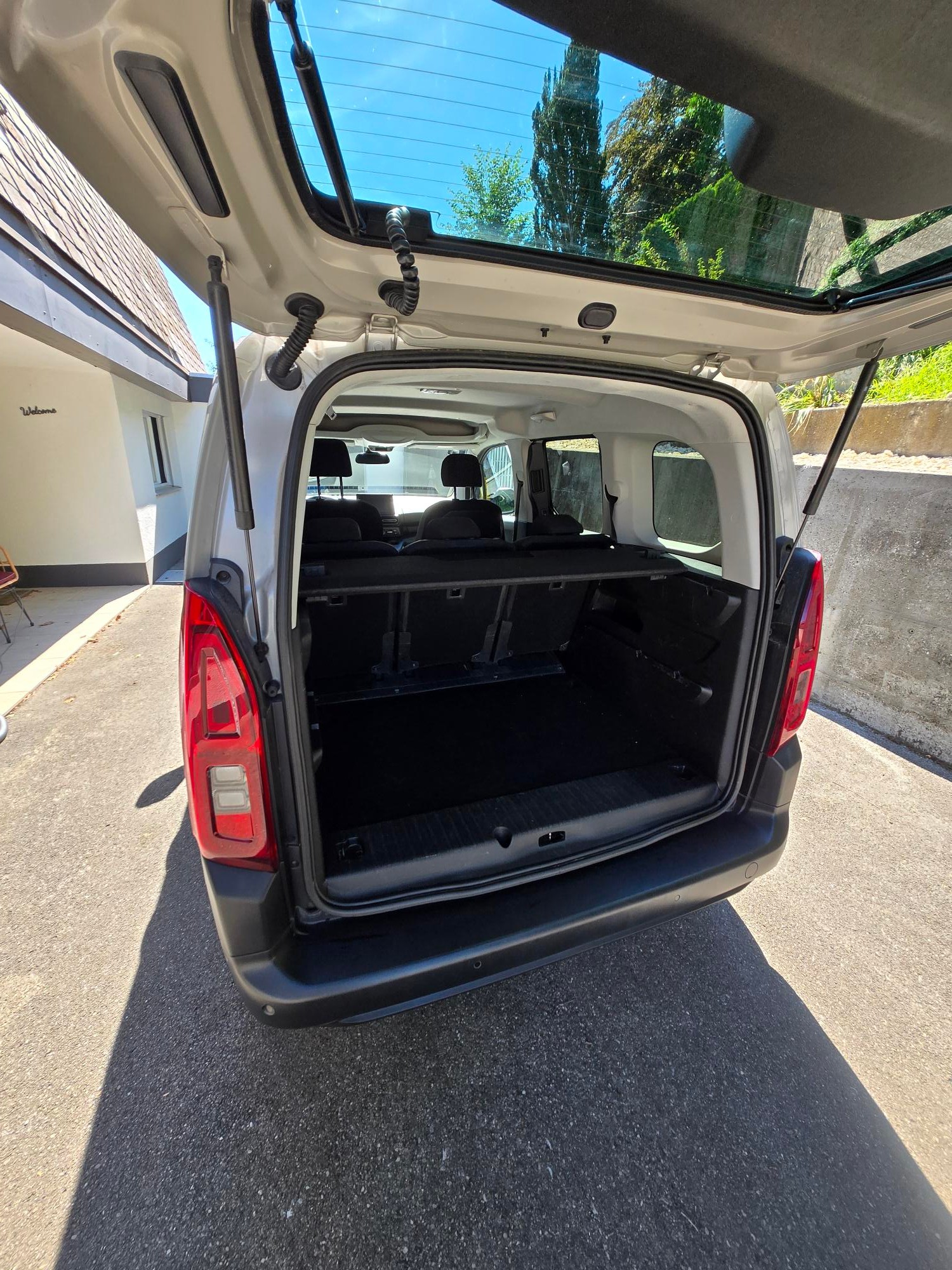 CITROEN 1.2 PureTech 130 Feel Pack-image-2