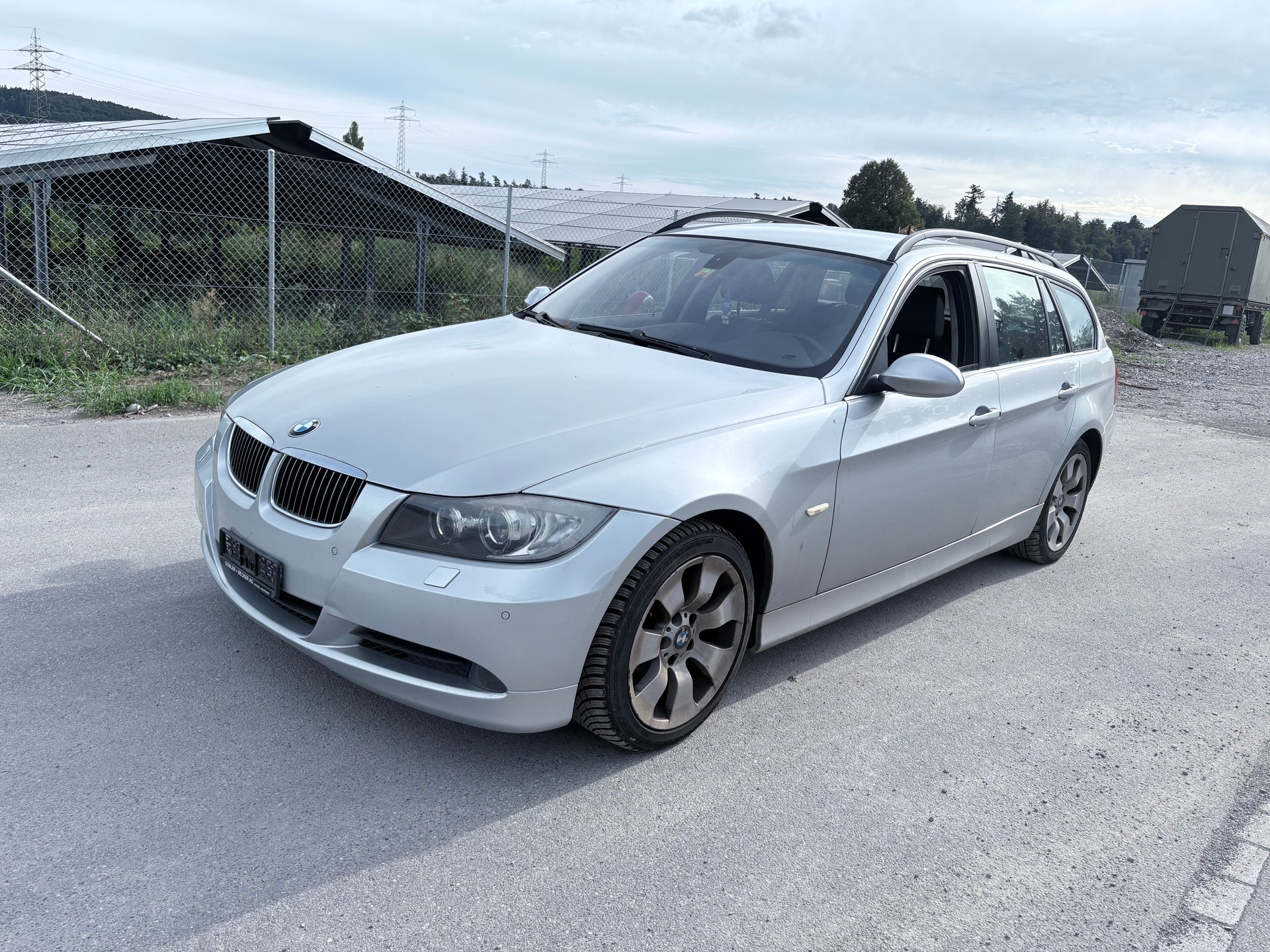 BMW 325xi Touring more4you-image-1