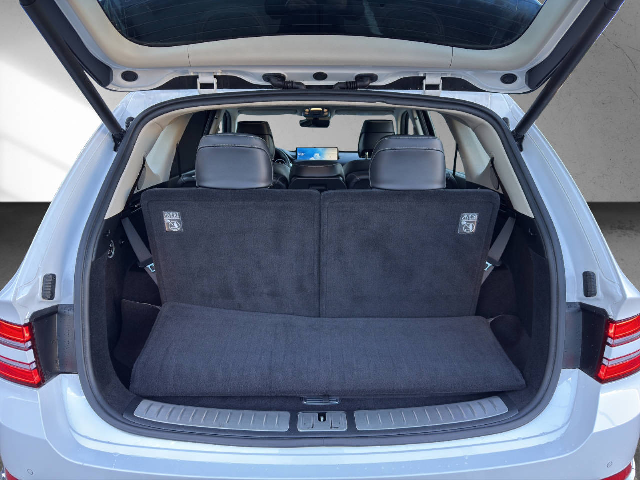GENESIS GV80 3.0D Luxus 7P. AT8 4x4 AWD-image-11