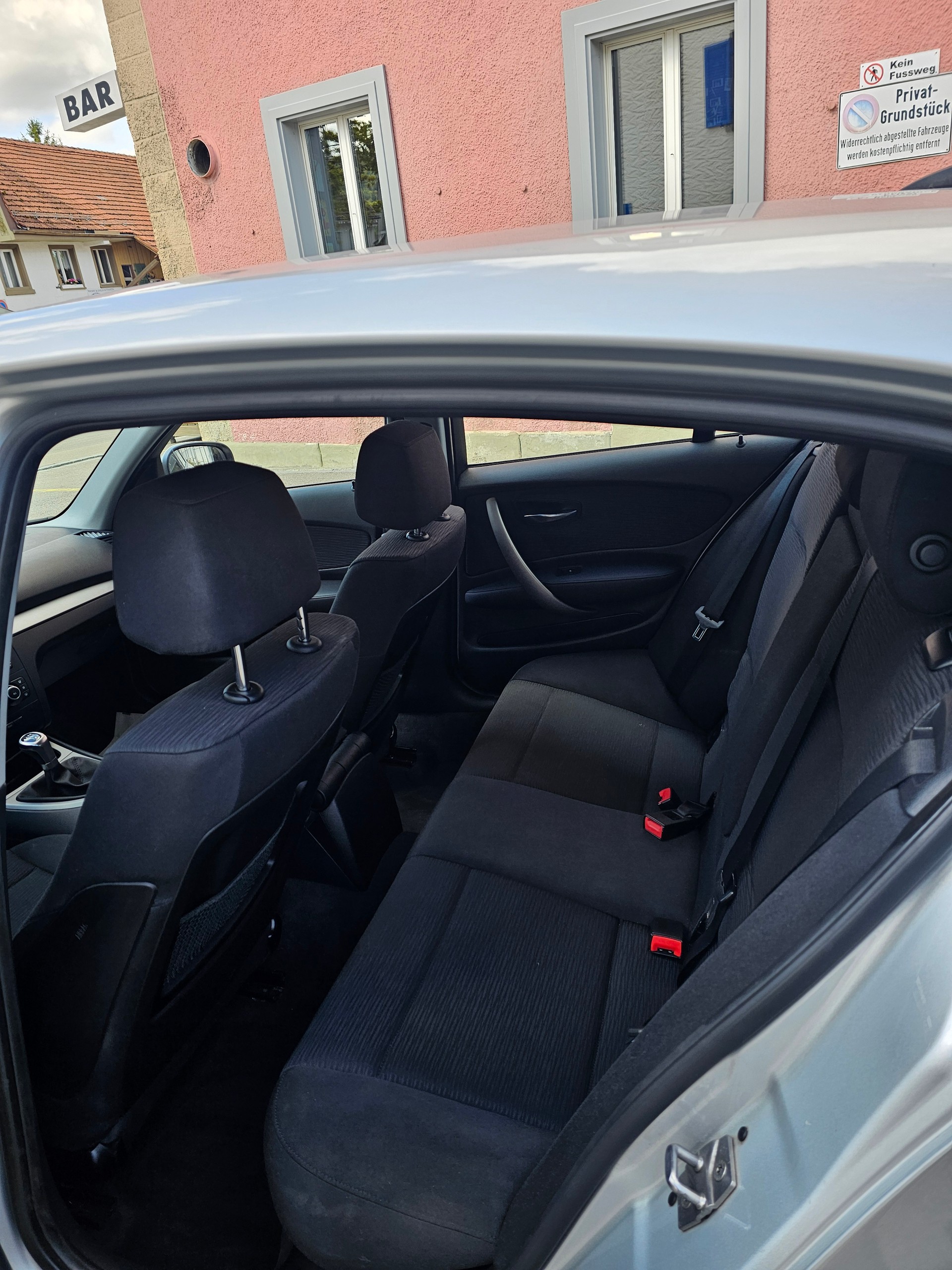 BMW 116i-image-5