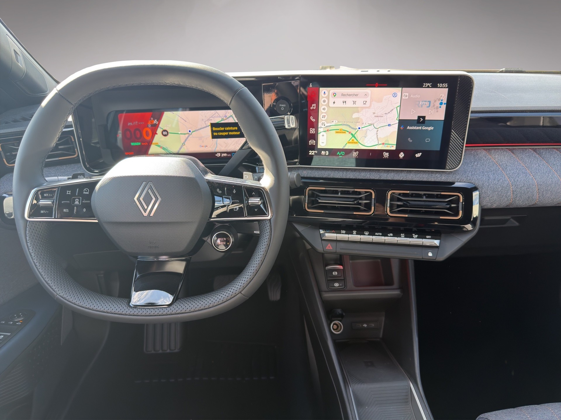 RENAULT R4 E-Tech Comfort Range 52 kWh Techno-image-8