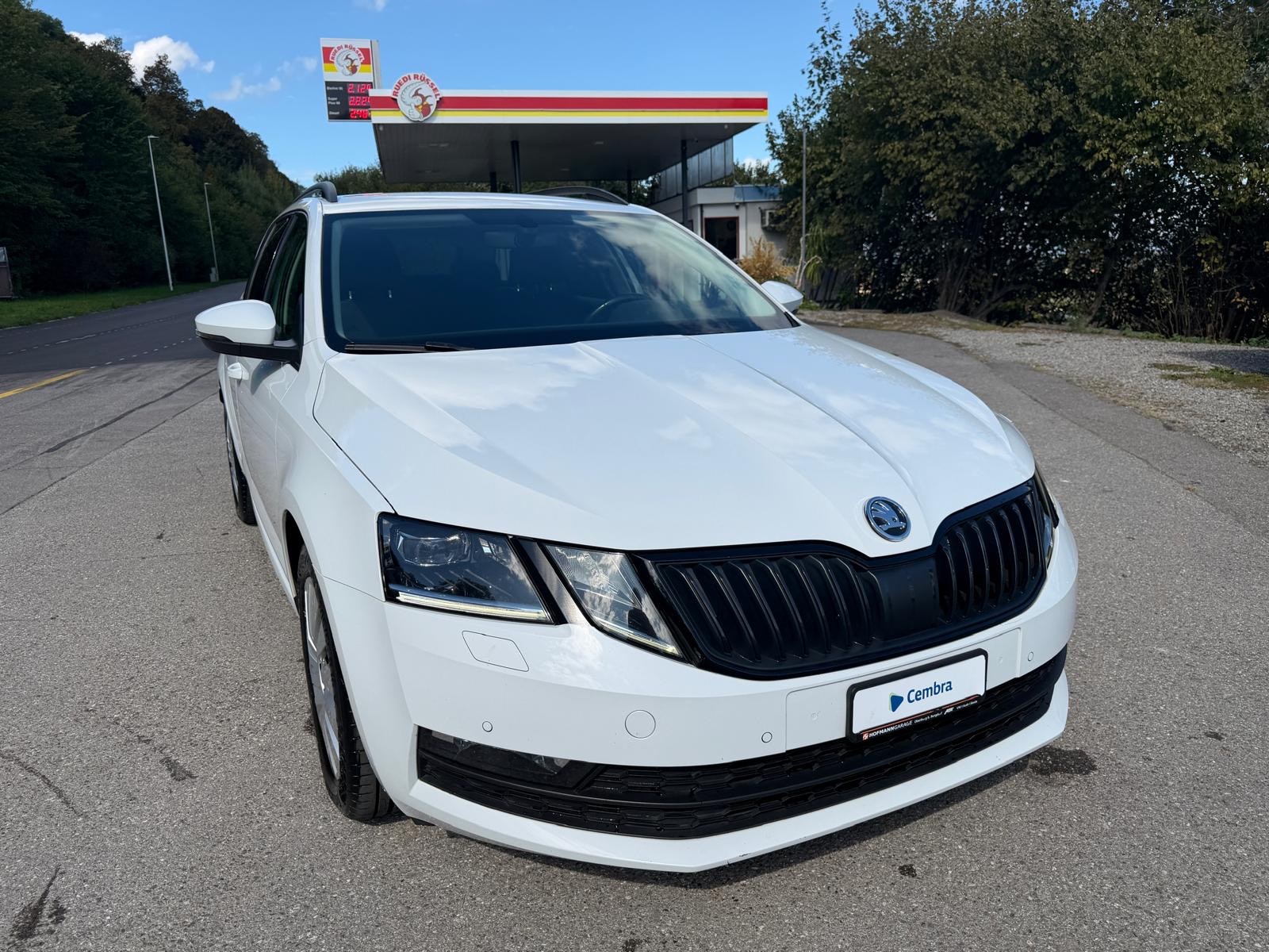 SKODA Octavia Combi 2.0 TDI Ambition 4x4 DSG-image-5