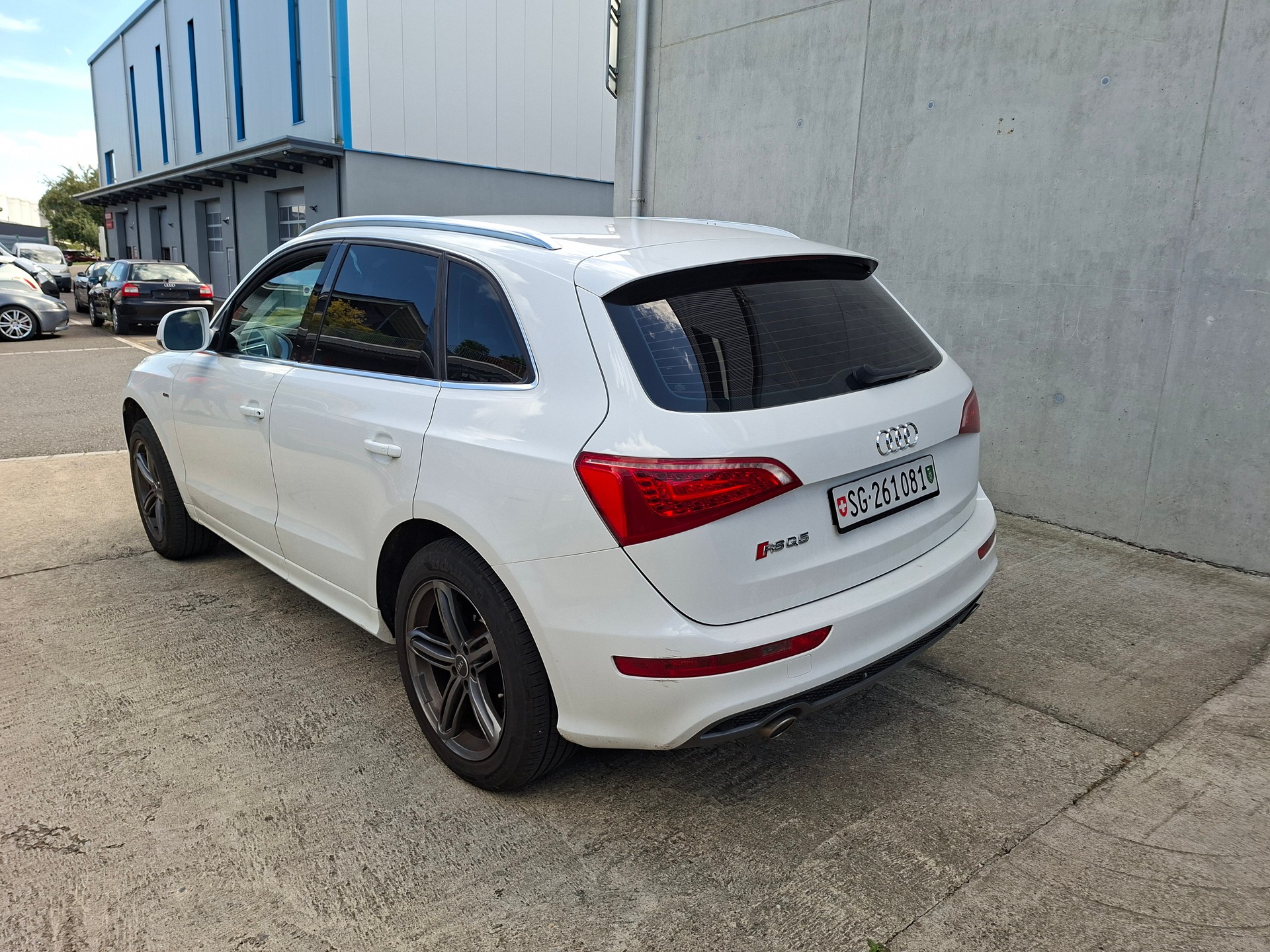 AUDI S-Line-image-3