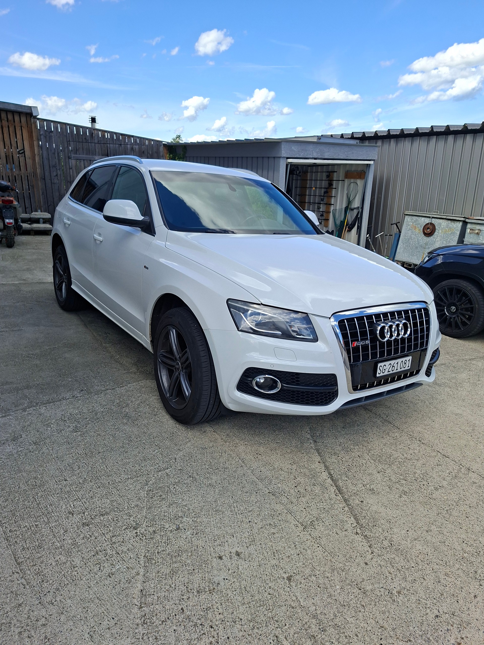 AUDI S-Line-image-1