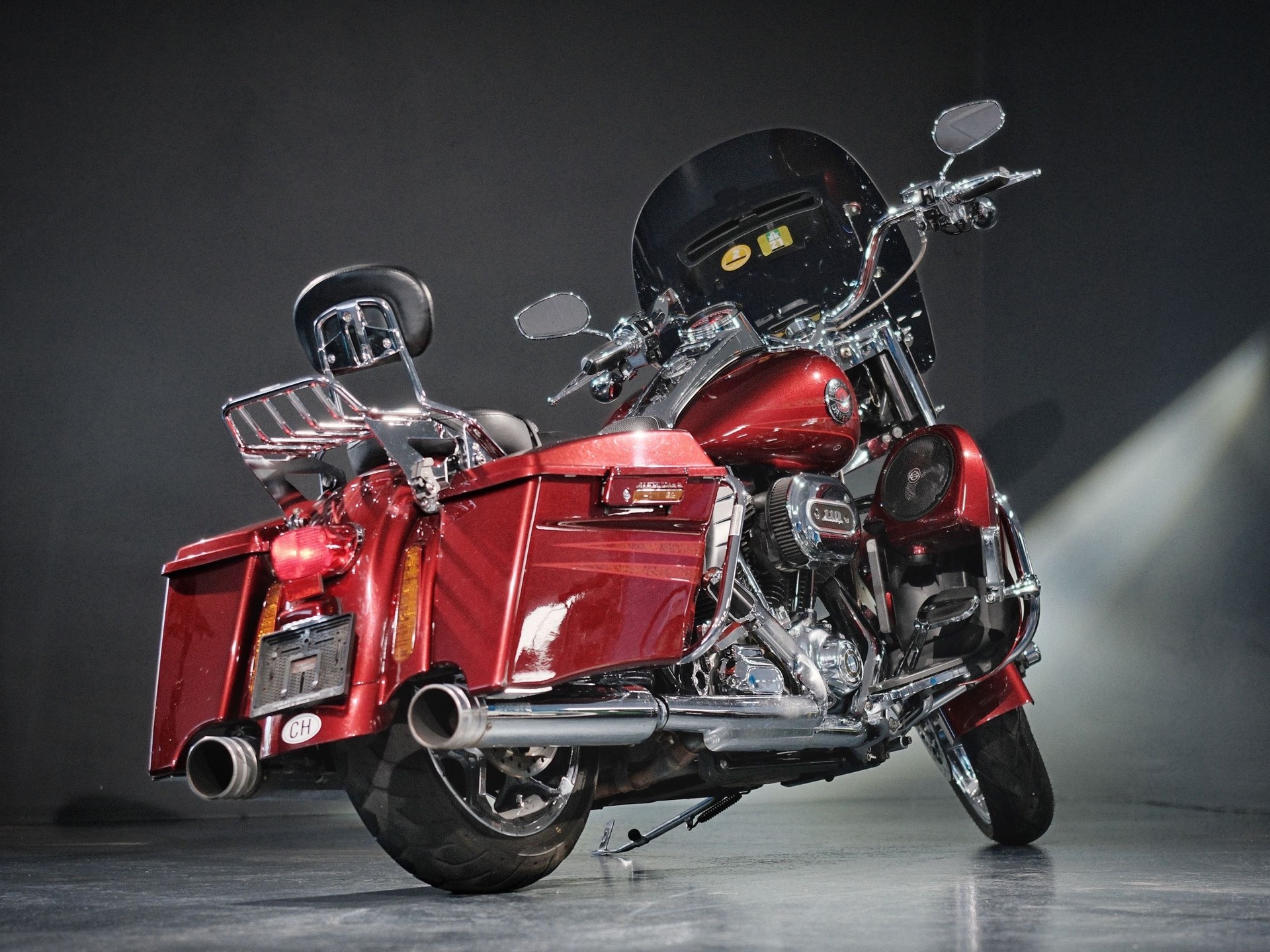 HARLEY-DAVIDSON FLHRSE5 Road King ABS CVO Screamin Eagle Anniv.-showroom-element-2
