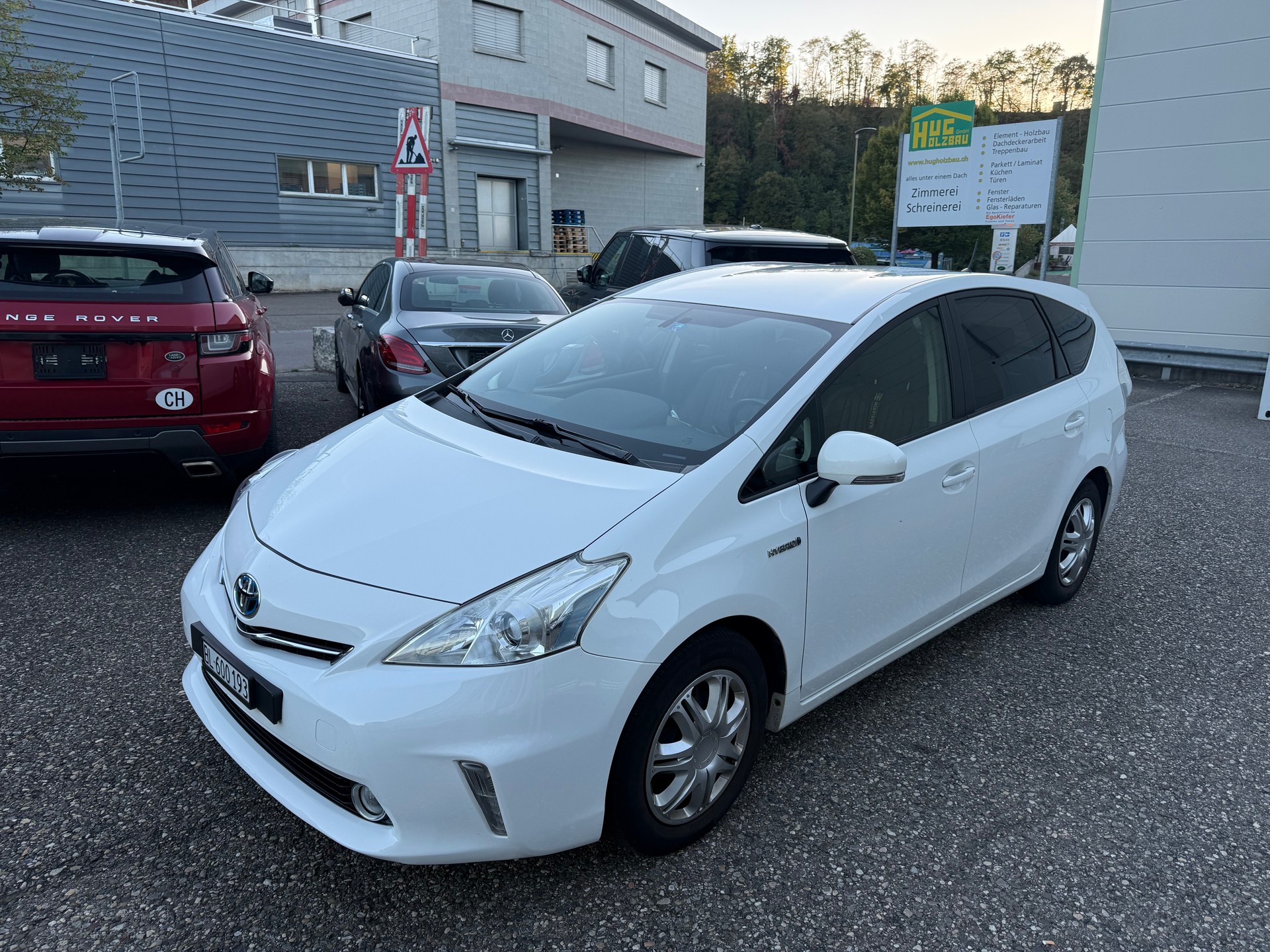 TOYOTA Prius+ 1.8 VVT-i HSD Sol-image-0