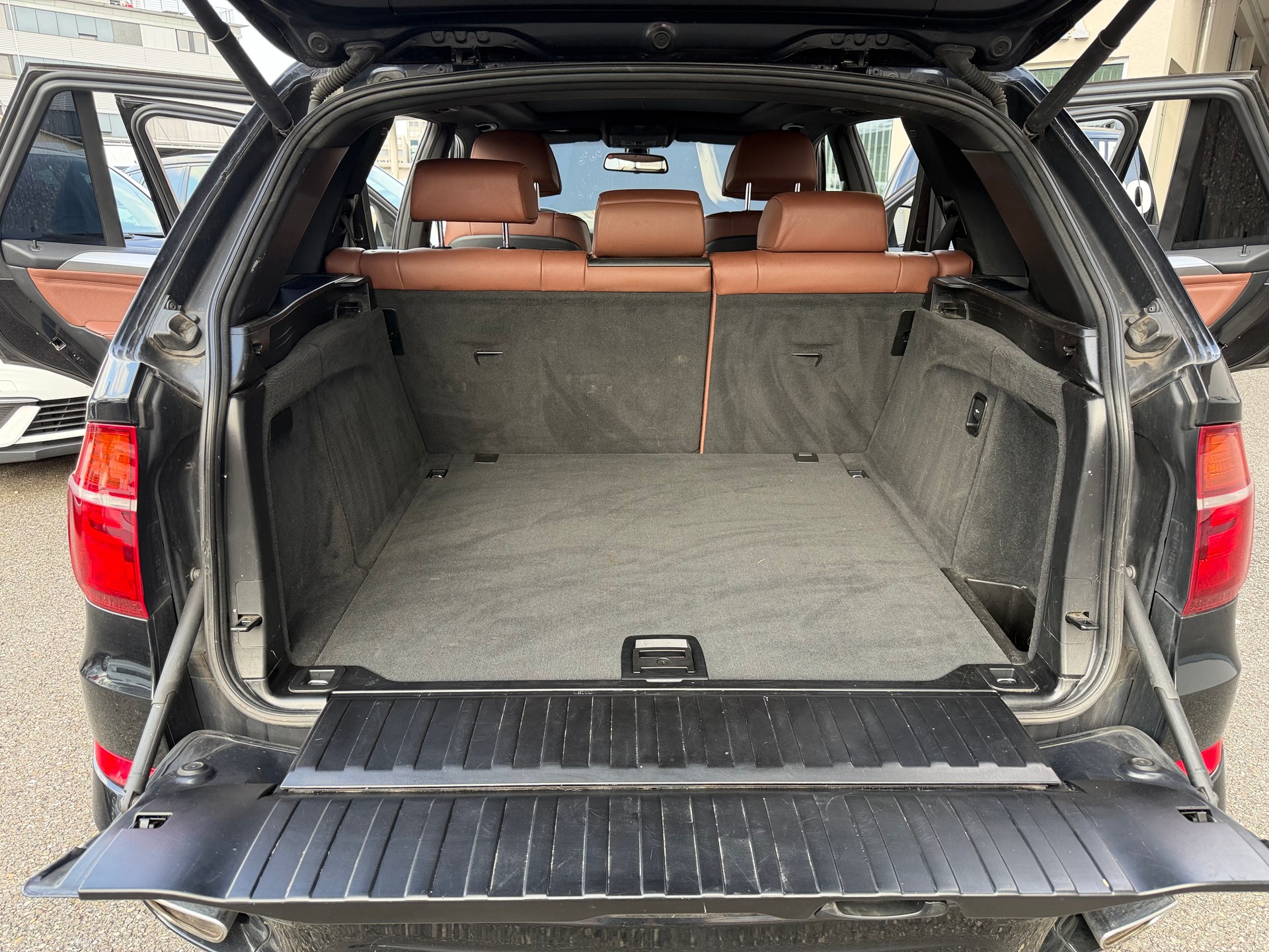 BMW X5 xDrive 30d Steptronic-image-8