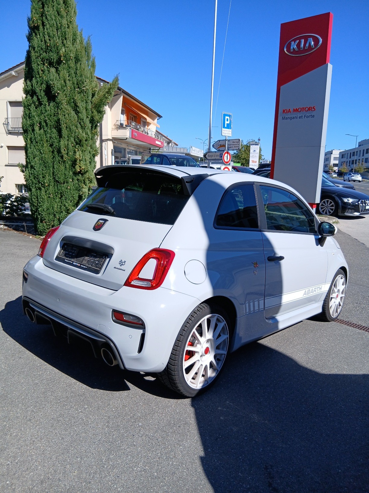 FIAT 595 1.4 16V Turbo Abarth Esseesse Dualogic-image-2