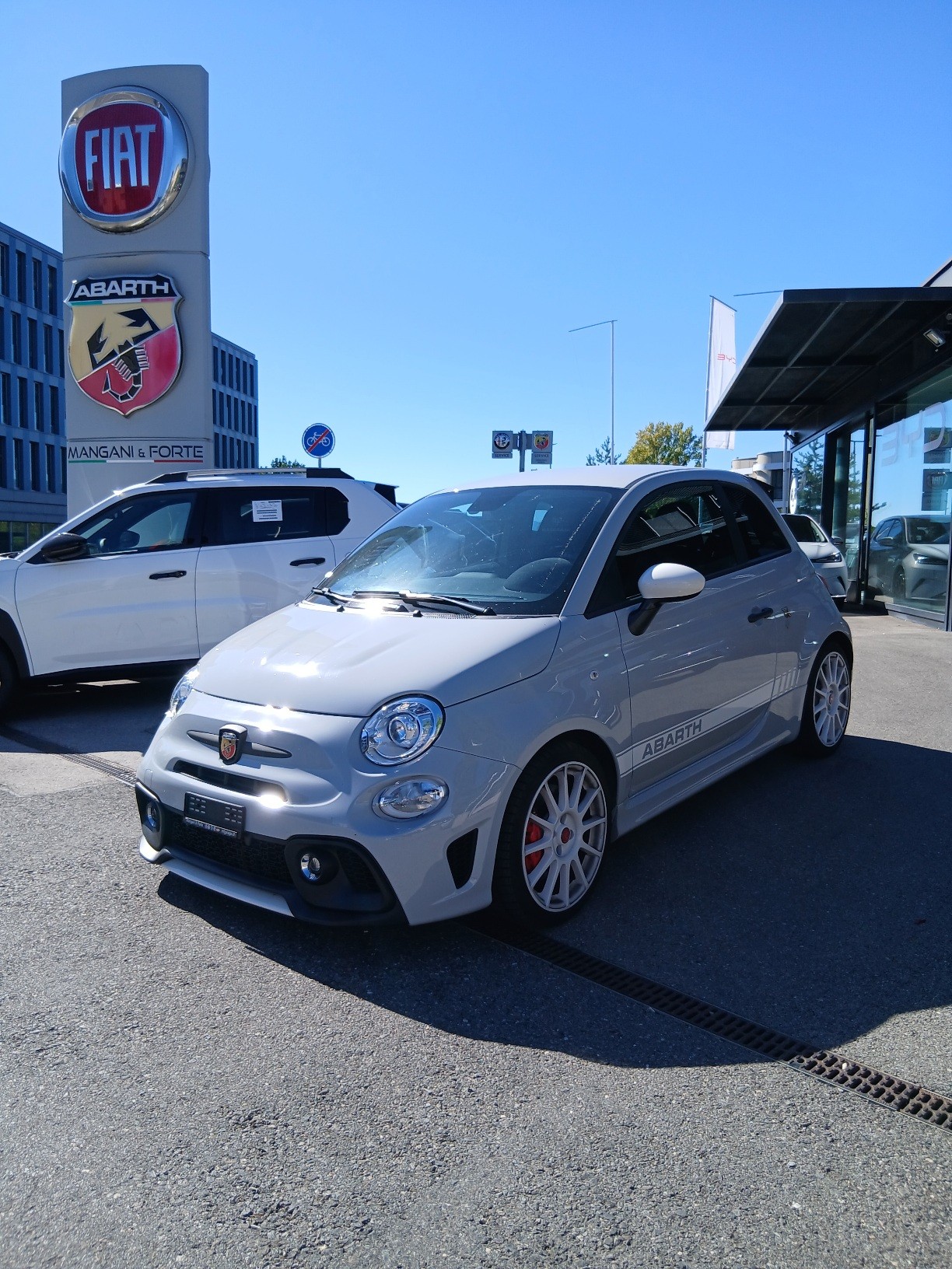 FIAT 595 1.4 16V Turbo Abarth Esseesse Dualogic-image-0