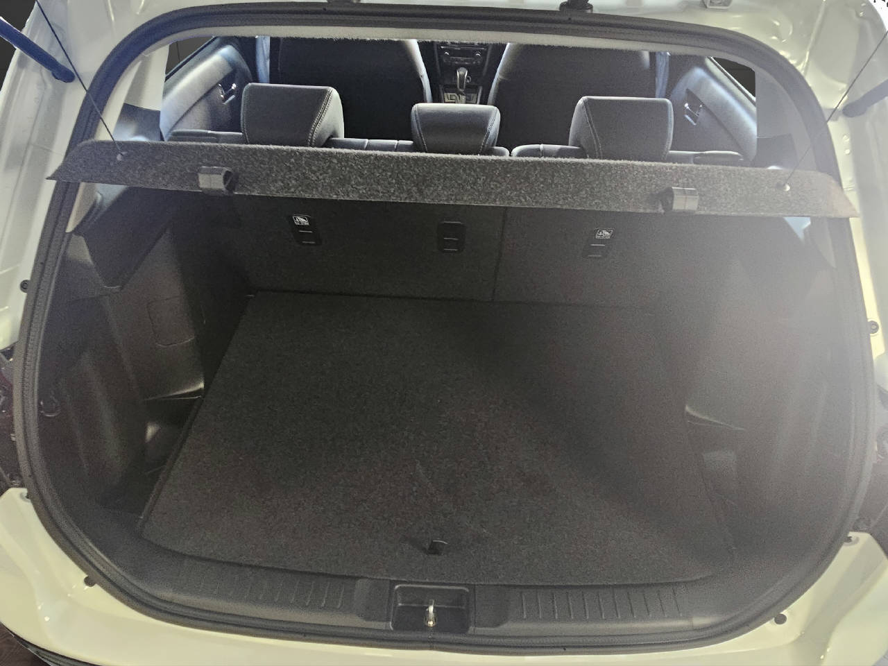 SUZUKI Vitara 1.4 T Piz Sulai Top Hybrid 4x4-image-6