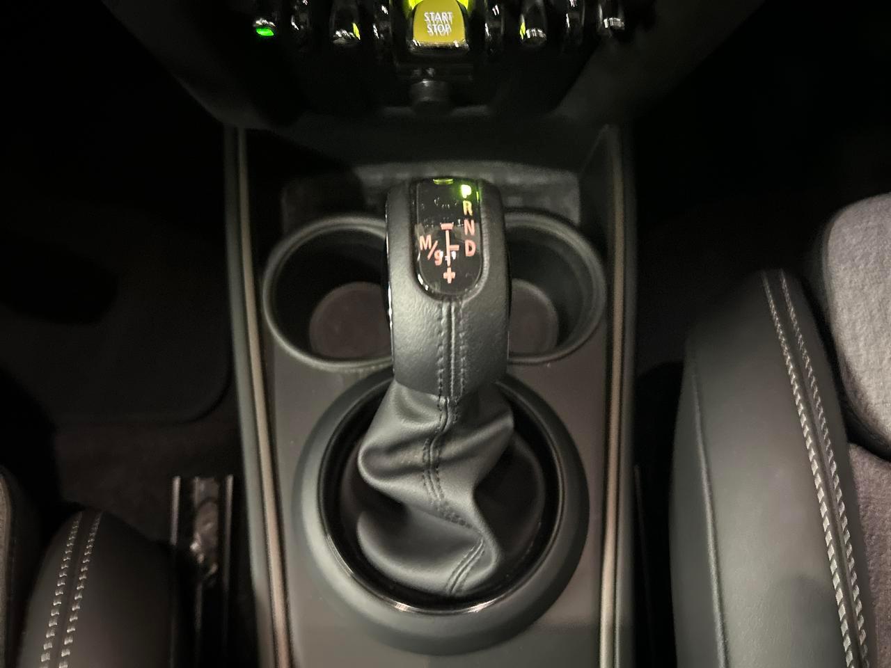 MINI Countryman Cooper SE ALL4-image-26
