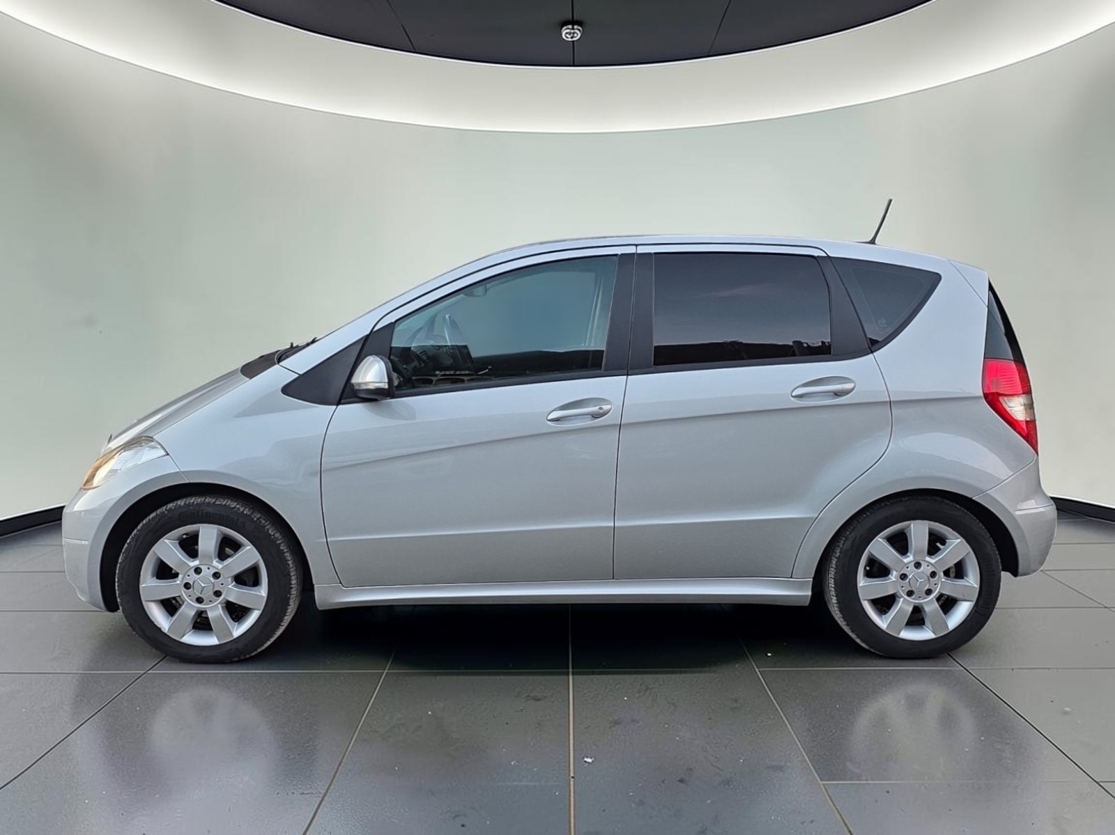 MERCEDES-BENZ A 160 CDI Elégance Autotronic-image-7
