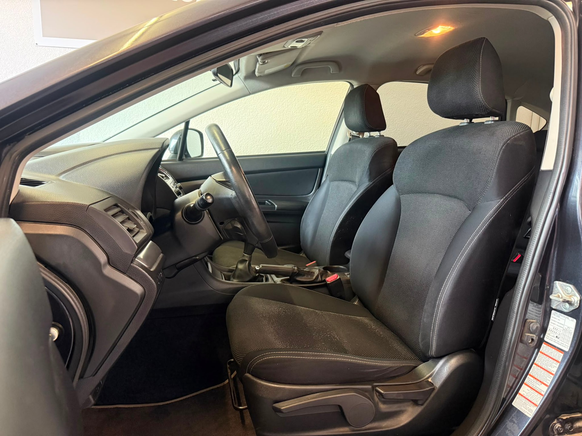 SUBARU XV 1.6 Swiss Two 1.5T AHK-image-9