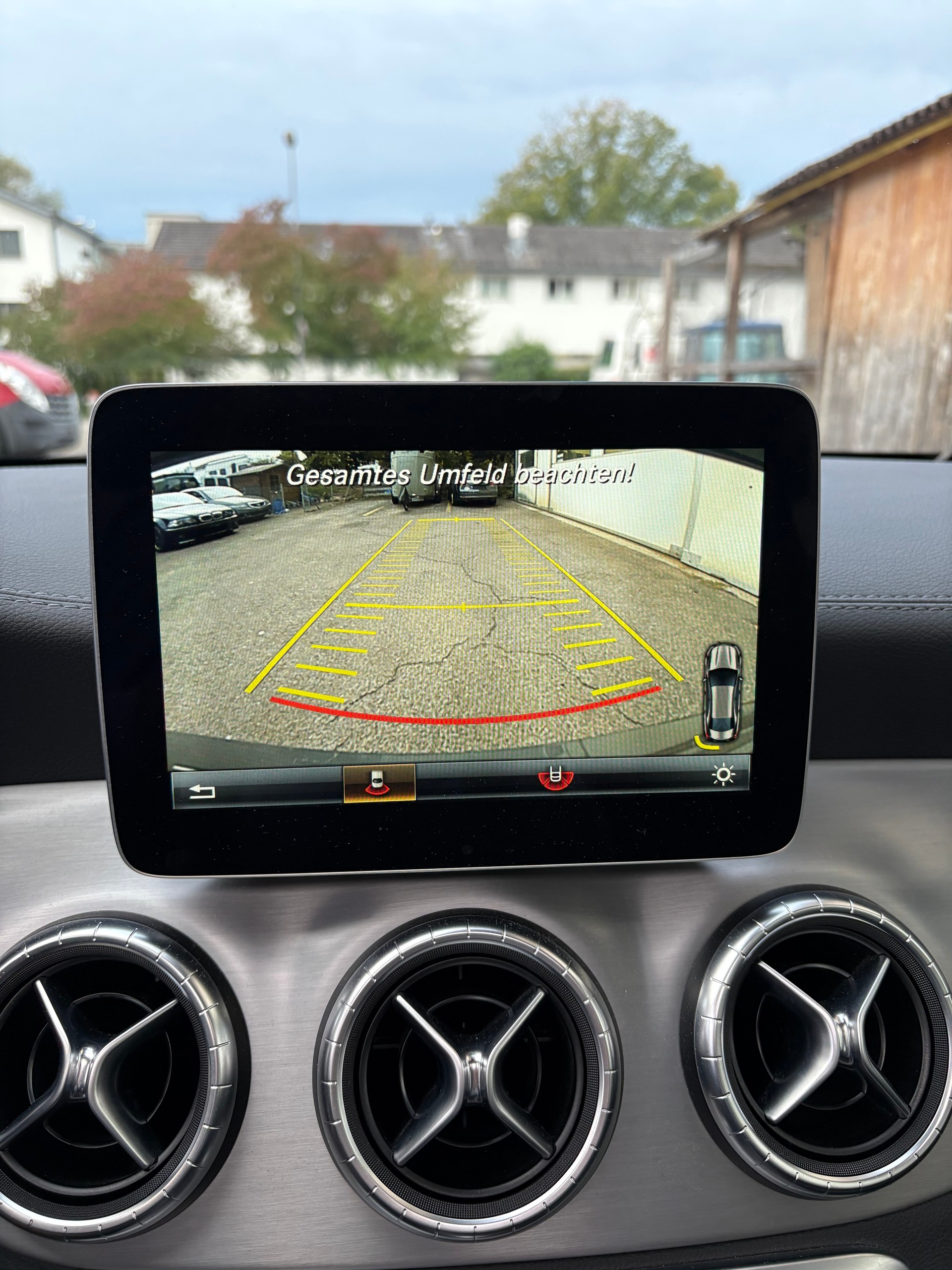 MERCEDES-BENZ CLA 250 AMG Line 7G-DCT 4Matic-image-11