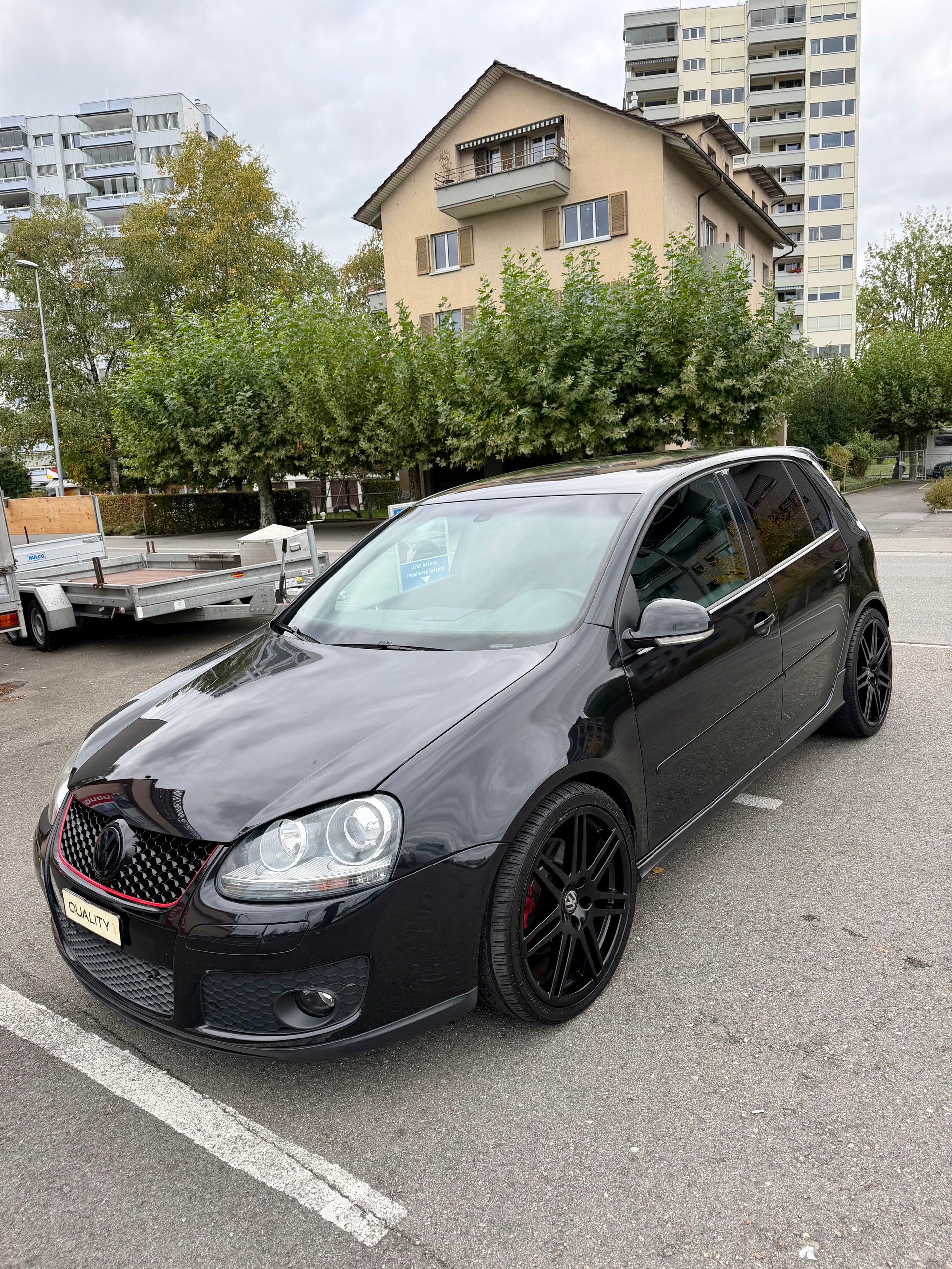 VW Golf 2.0 TFSI GTI-image-1