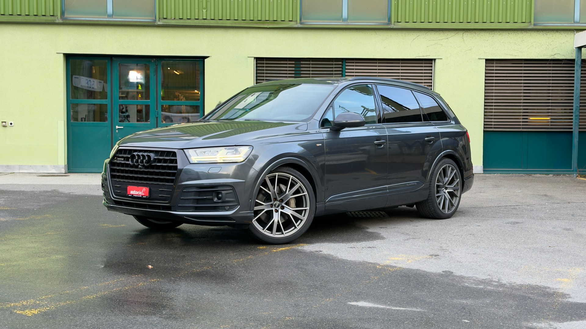 AUDI Q7 3.0 TDI quattro tiptronic-image-0