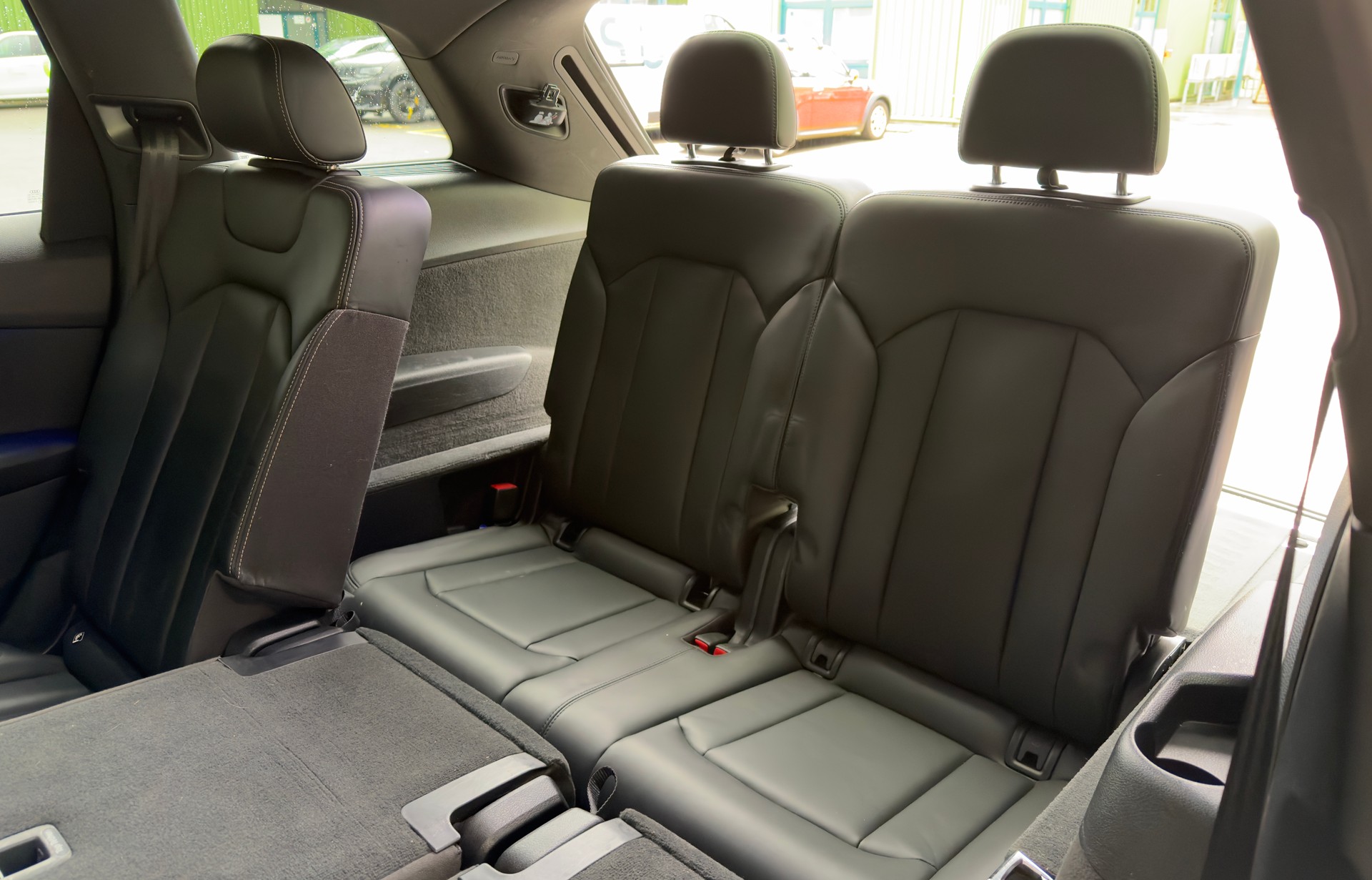 AUDI Q7 3.0 TDI quattro tiptronic-image-13