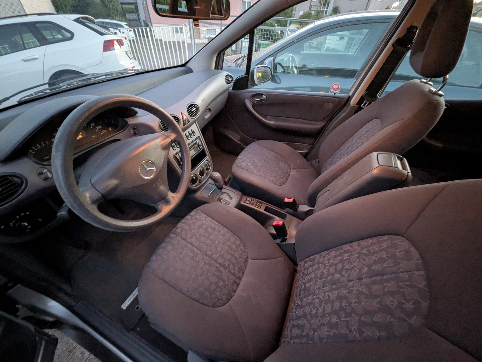 MERCEDES-BENZ A 160 Classic-image-3