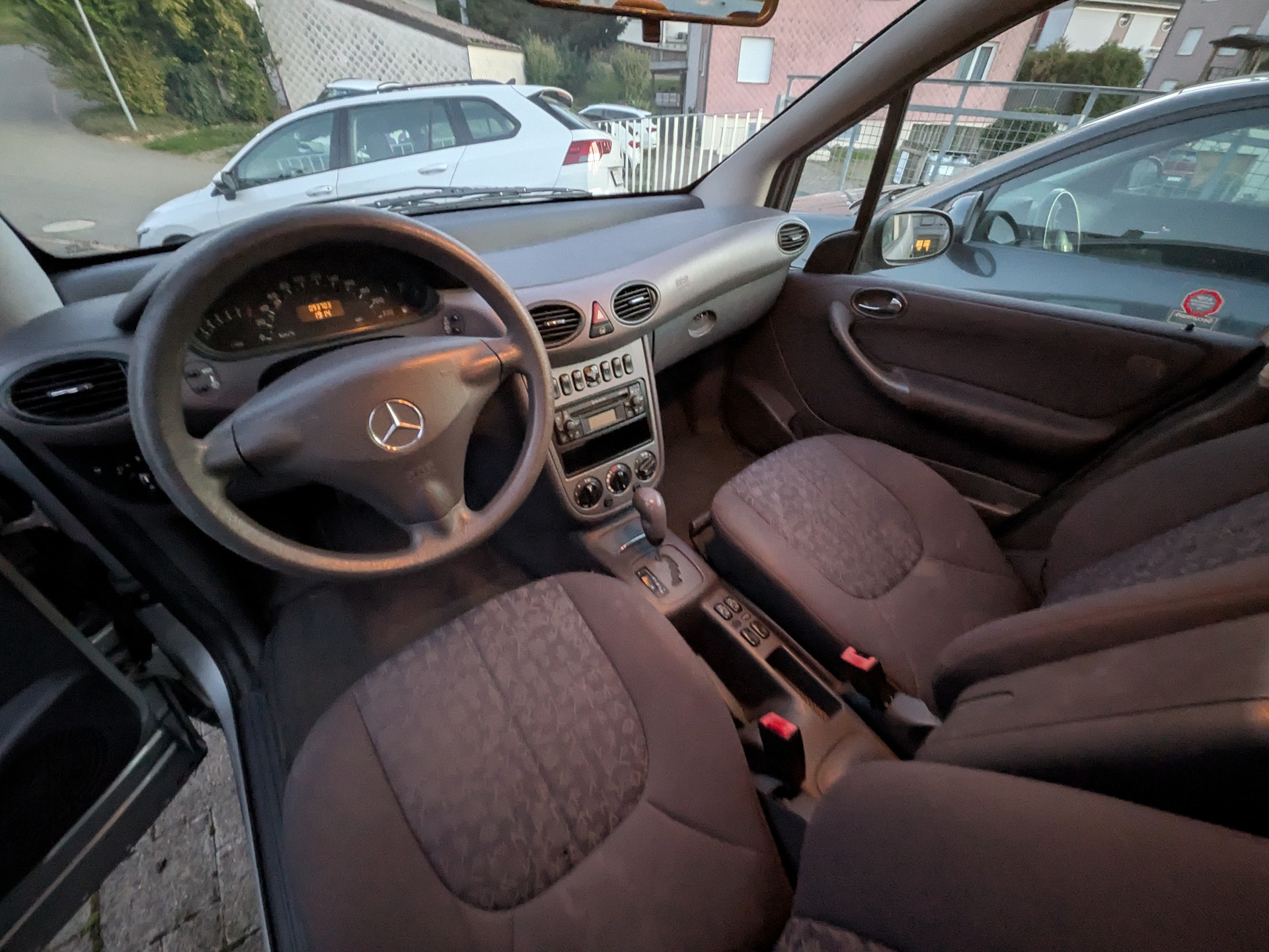 MERCEDES-BENZ A 160 Classic-image-4