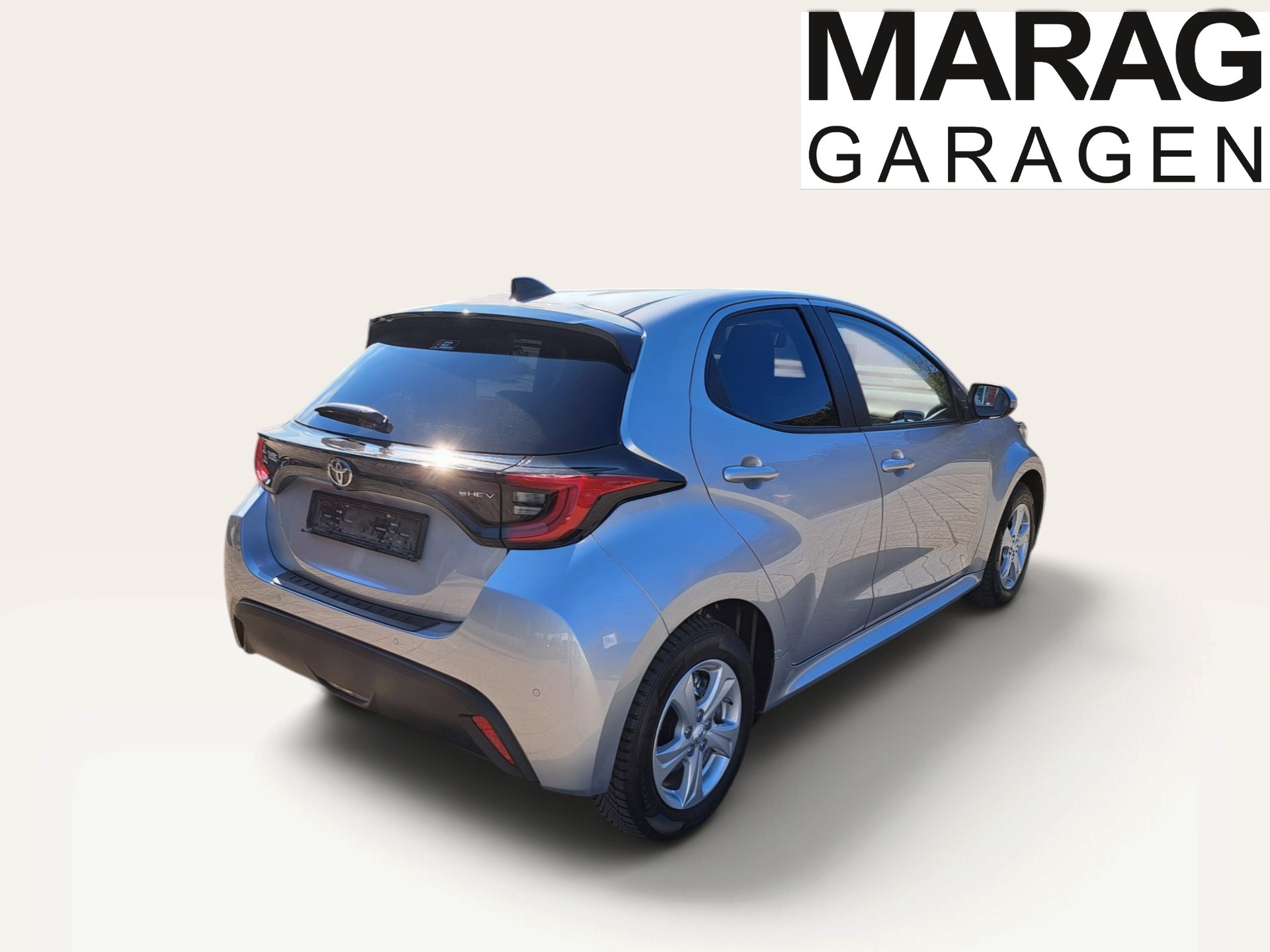 TOYOTA Yaris 1.5 Trend e-CVT-image-6