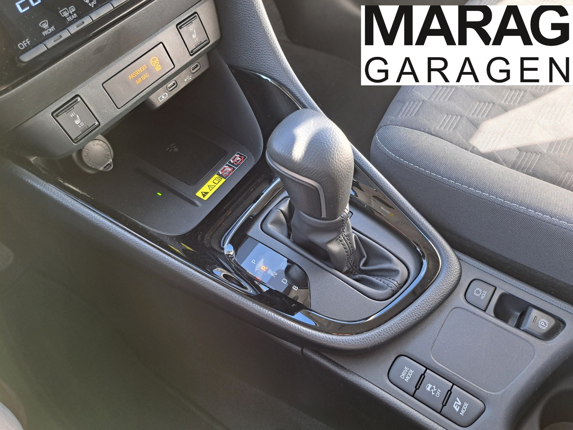 TOYOTA Yaris 1.5 Trend e-CVT-image-12