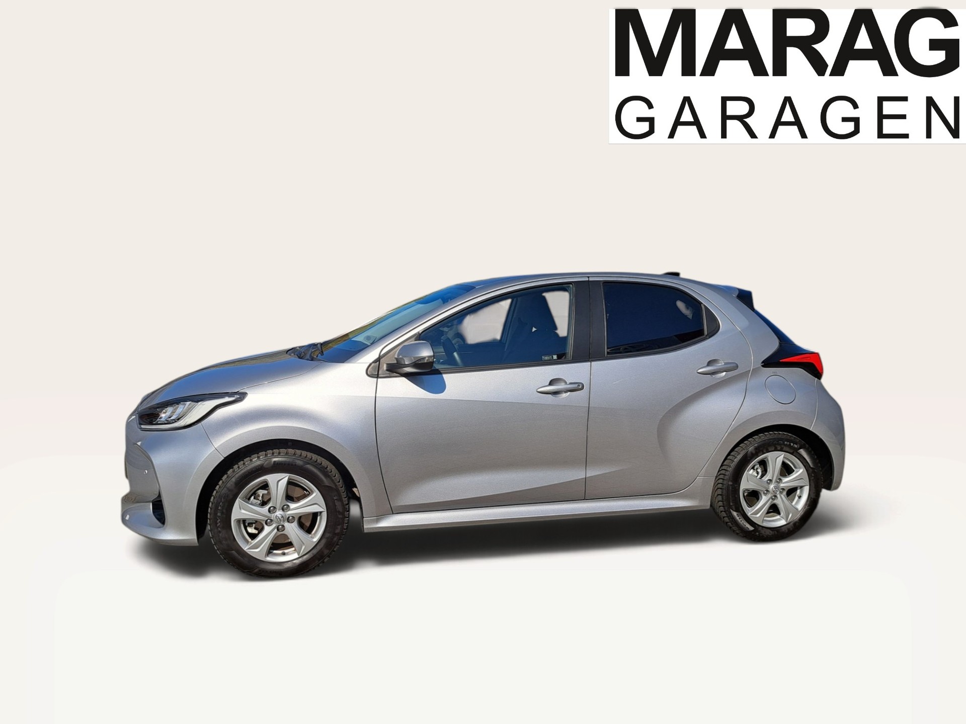 TOYOTA Yaris 1.5 Trend e-CVT-image-9