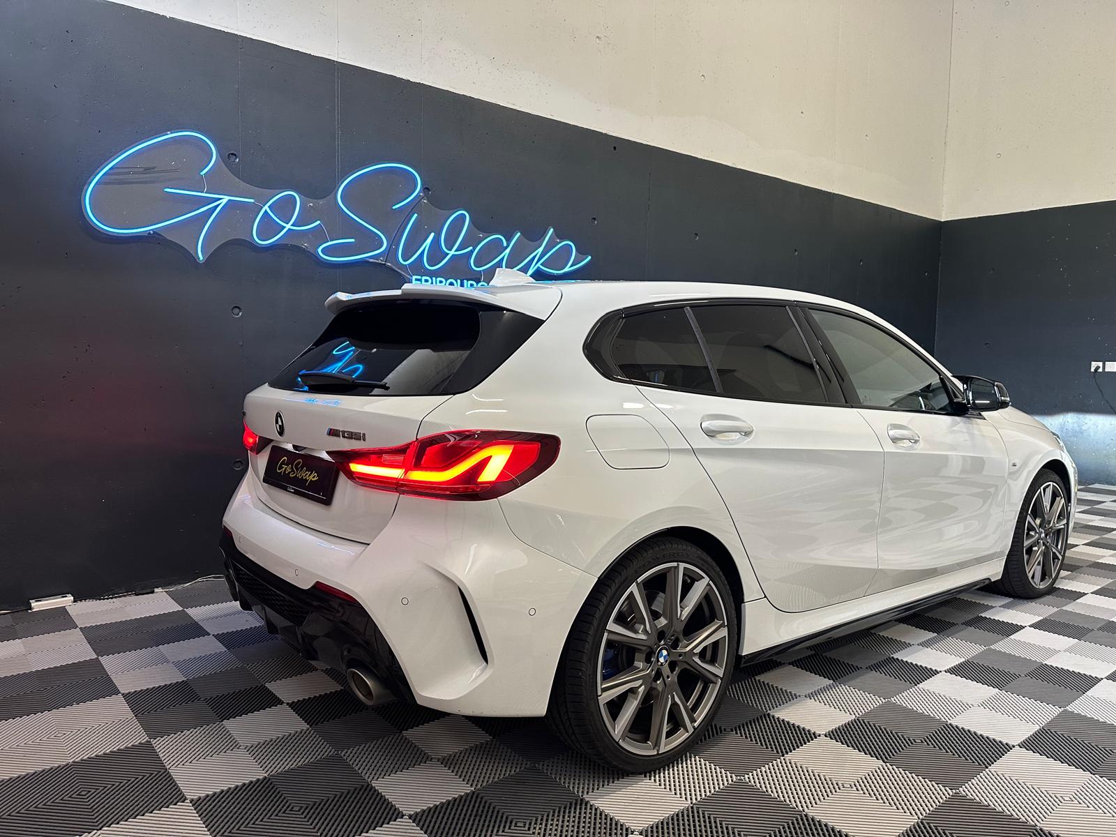 BMW M135i xDrive Steptronic-image-4