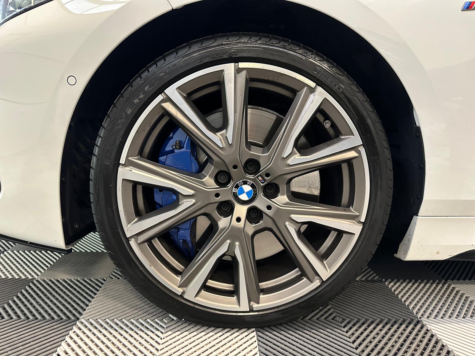 BMW M135i xDrive Steptronic-image-29